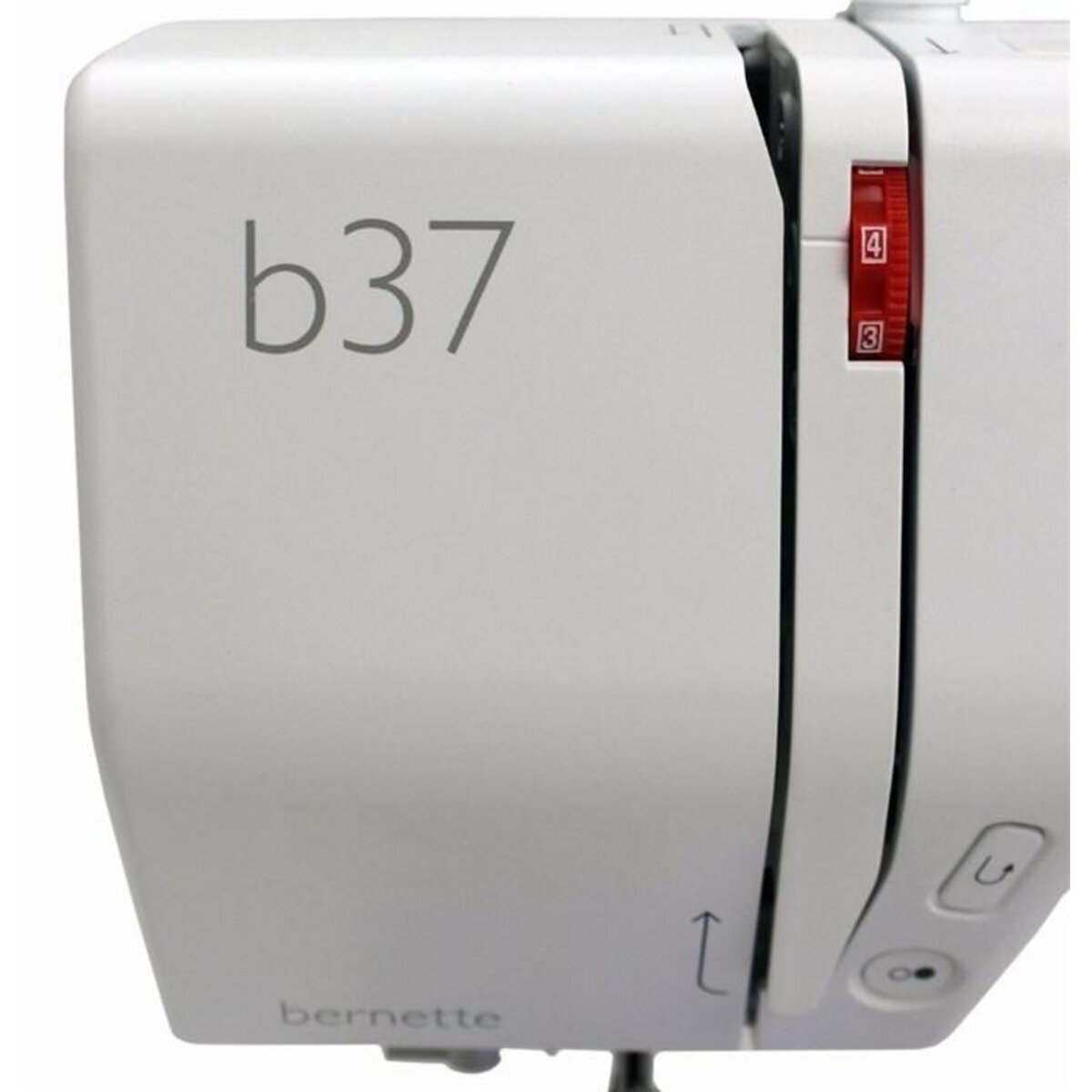 BERNETTE Machine à coudre électronique Bernette 37