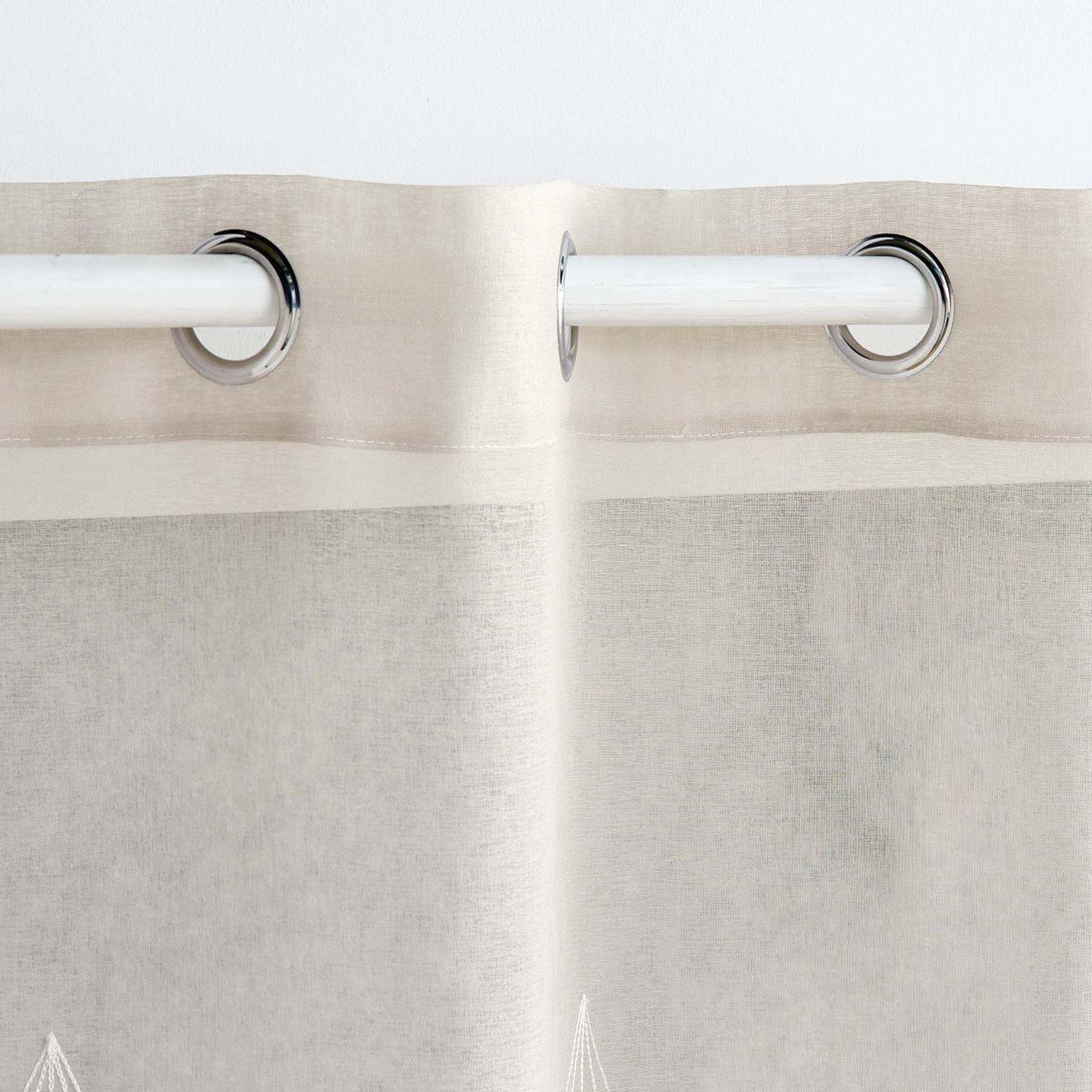 Voir la diapositive 2 : Douceur d'Intérieur Rideau voilage à œillets brodés  galactee  140x240cm taupe