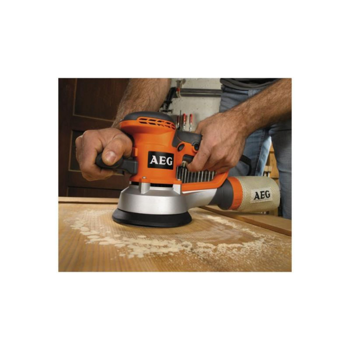 AEG Ponceuse excentrique AEG 150mm 440W EX 150 ED SET