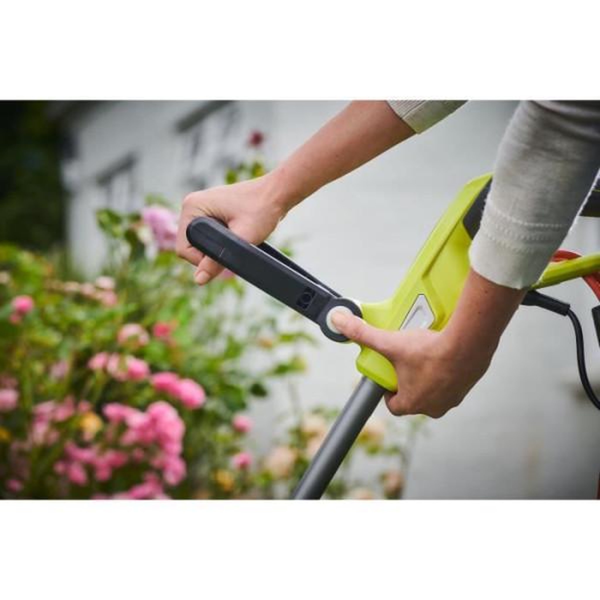 Voir la diapositive 3 : Ryobi RYOBI - Coupe-bordures / dresse-bordures 500 W - Ø coupe 27 cm - Ø fil 2 x 1,65 mm torsadé - RLT5127