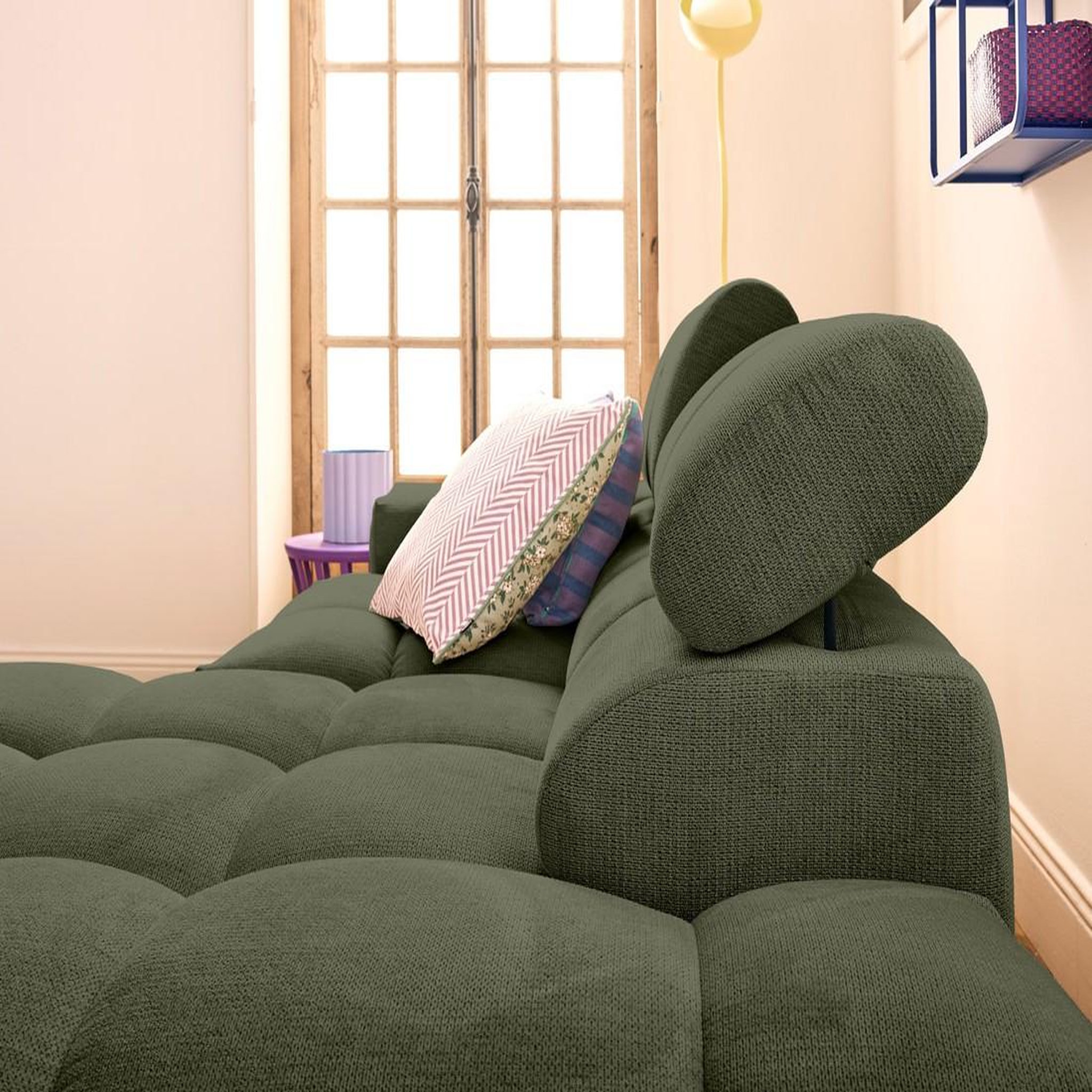 Voir la diapositive 3 : LISA DESIGN Matera - canapé d'angle droit 4 places avec têtières réglables en tissu texturé