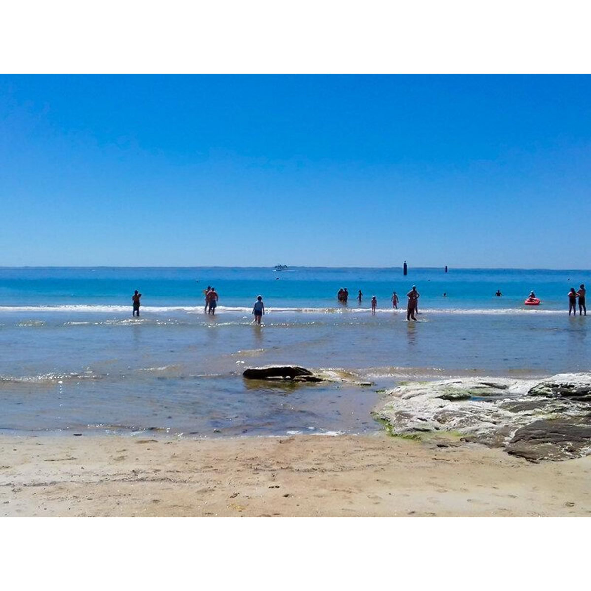 Smartbox Escapade à La Trinité-sur-Mer en hôtel 4* avec vin blanc, dégustation d'huîtres et location de vélos - Coffret Cadeau Séjour