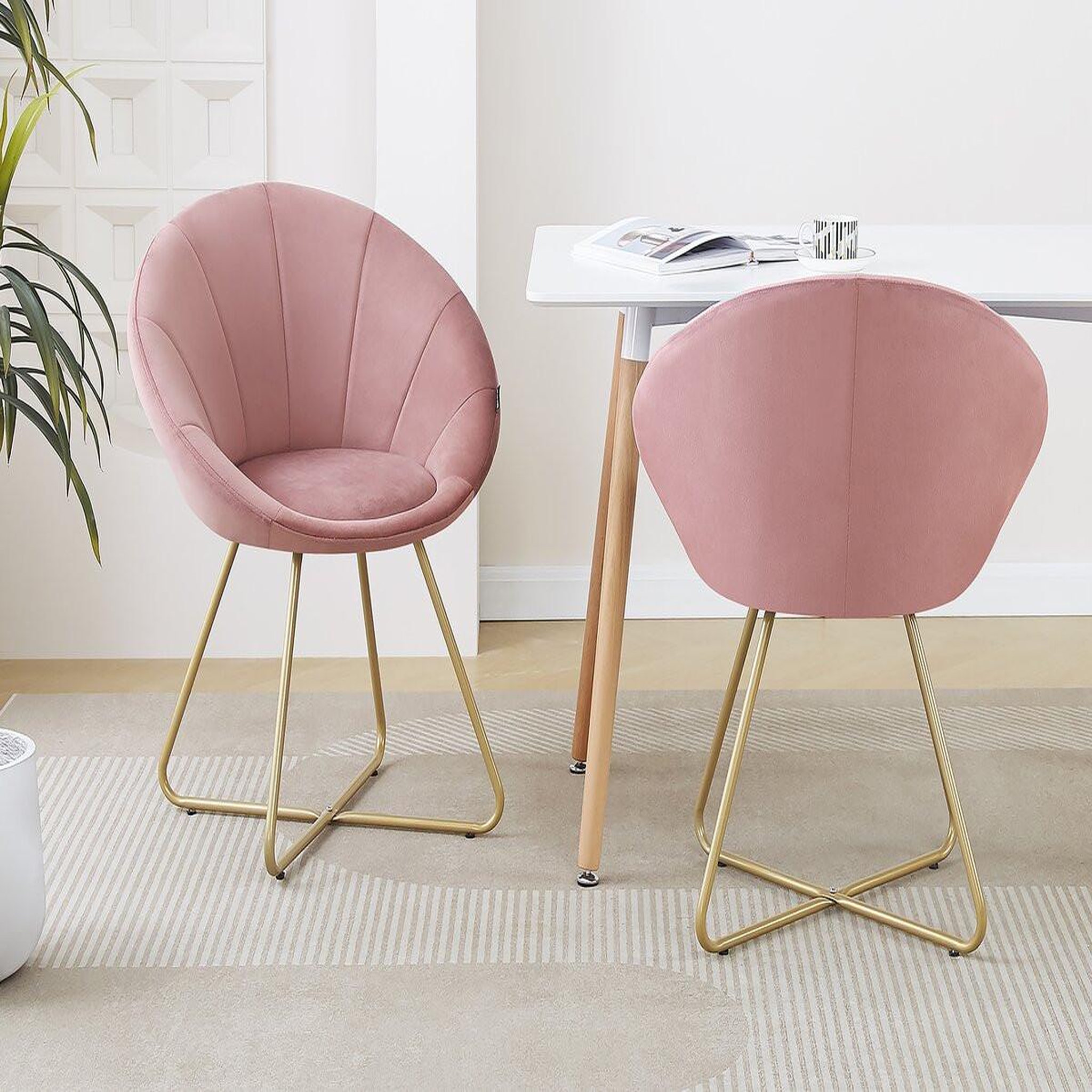 Voir la diapositive 2 : Habitat et Jardin Lot de 2 chaises de la salle a manger en velours  Rosalie  - Gris