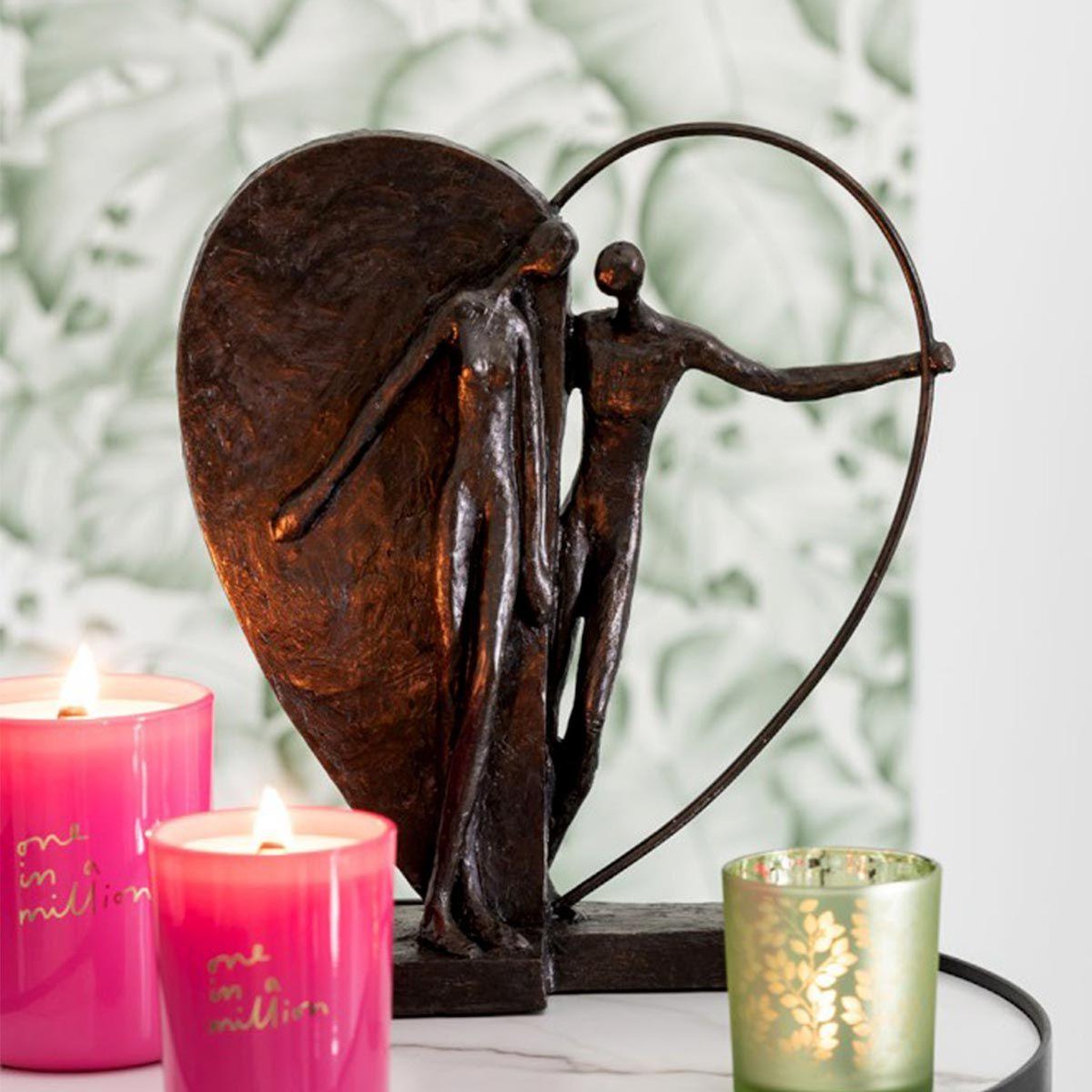 Voir la diapositive 2 : J-LINE Statuette déco  coupe demi cœur  31cm marron