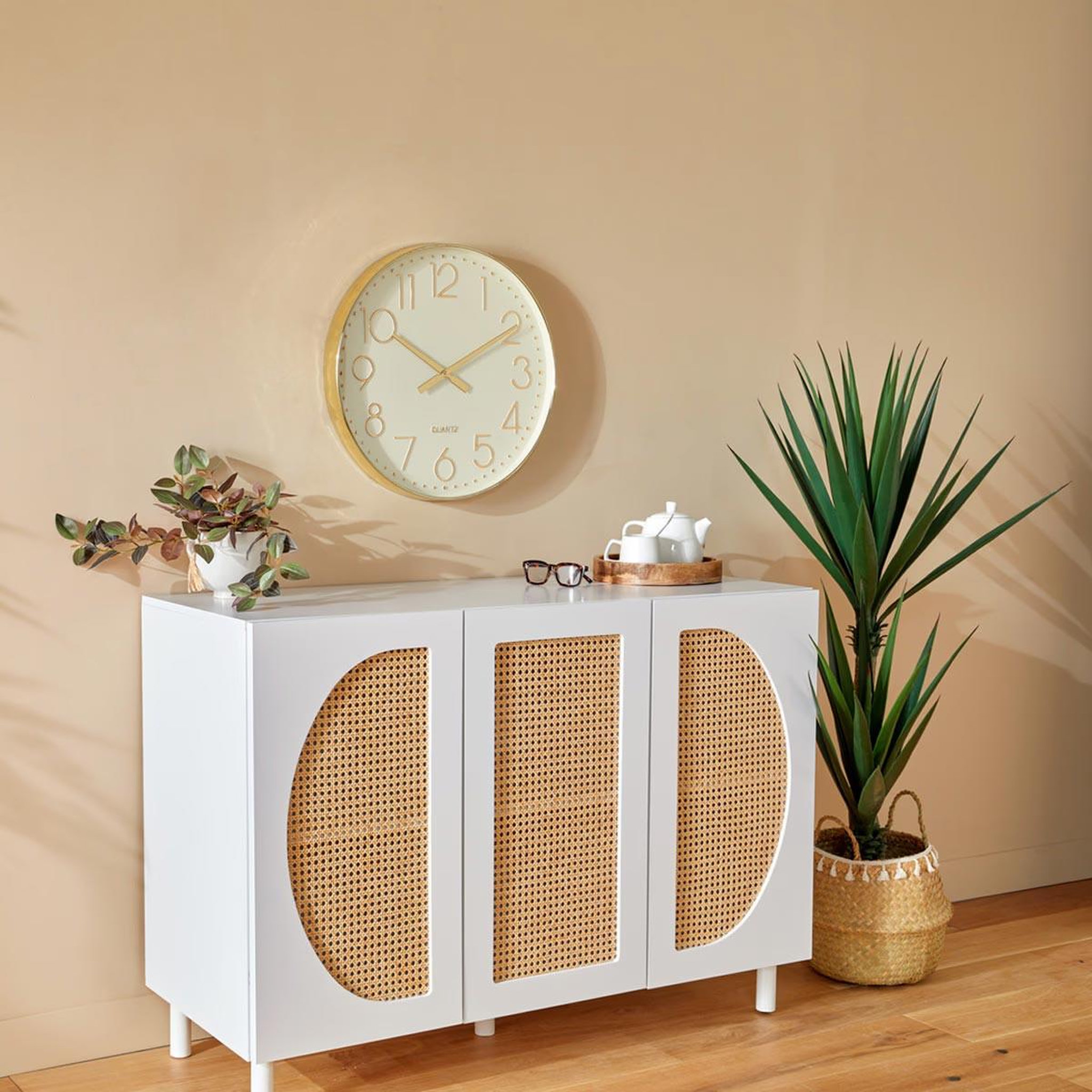 Voir la diapositive 4 : ATMOSPHERA Horloge murale design  laure  50cm doré