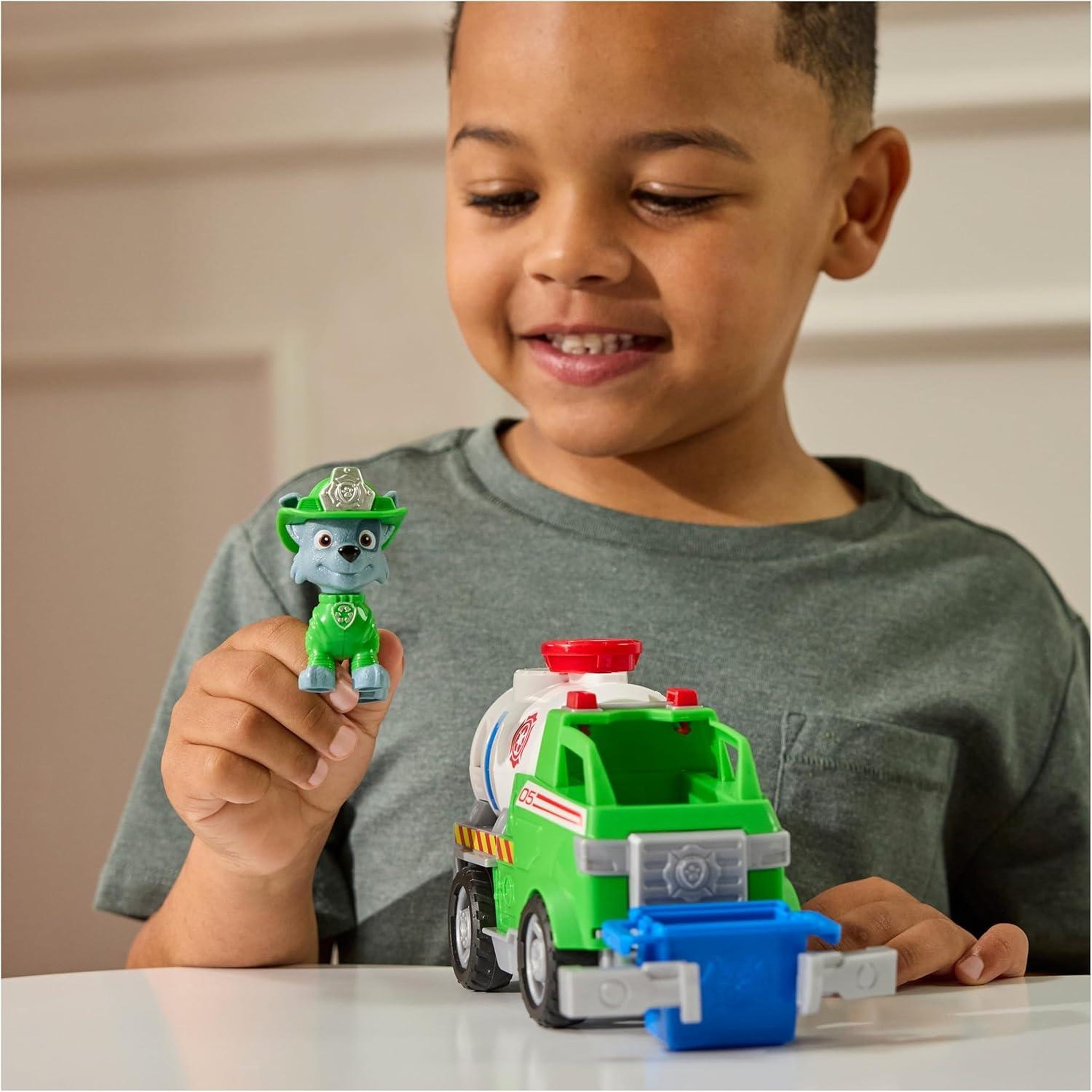 Voir la diapositive 5 : SPIN MASTER Paw Patrol Fire Rescue - Rocky avec camion-citerne