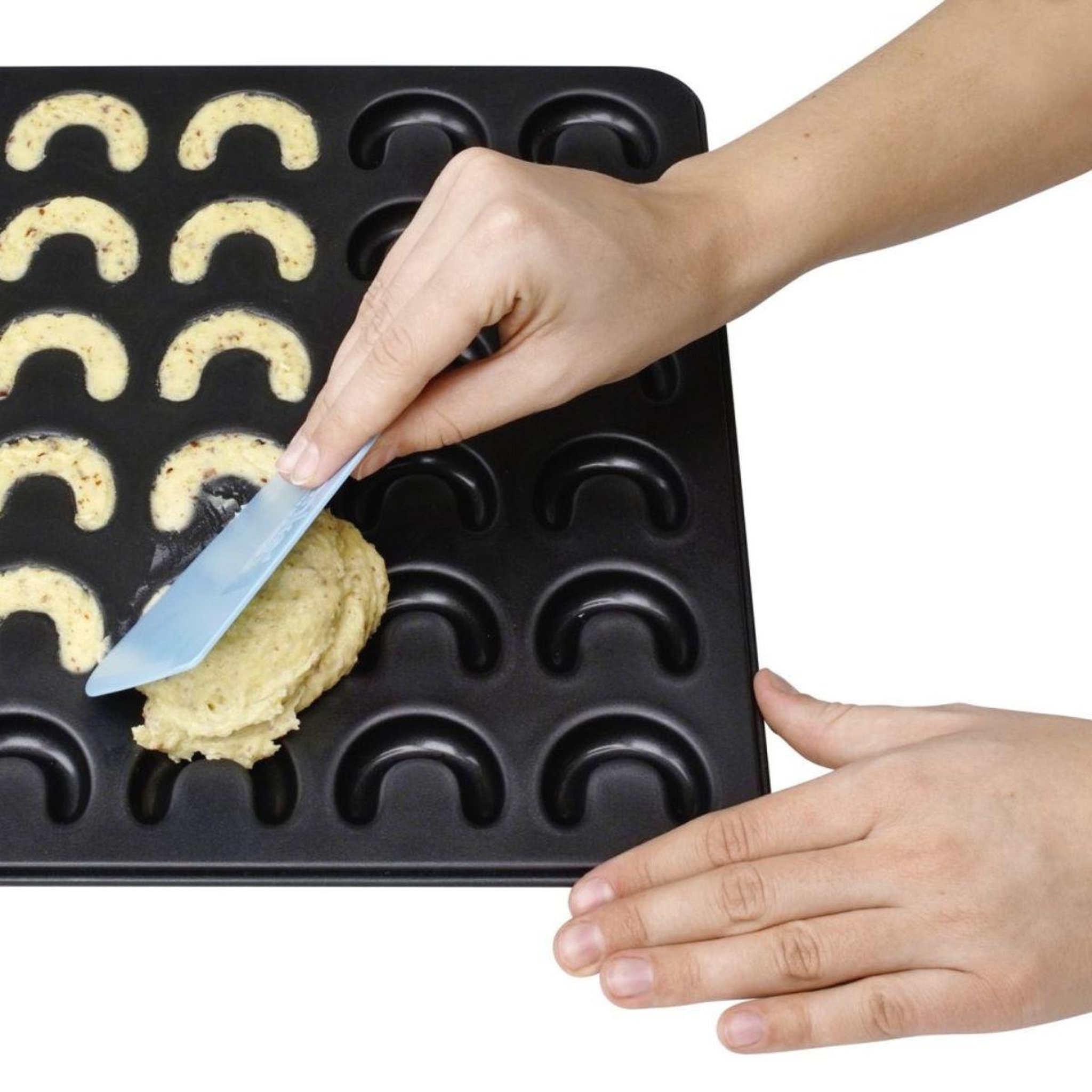 Voir la diapositive 6 : ZENKER Plaque pour 30 croissants à la vanille 31 x 32 cm zenker special creative
