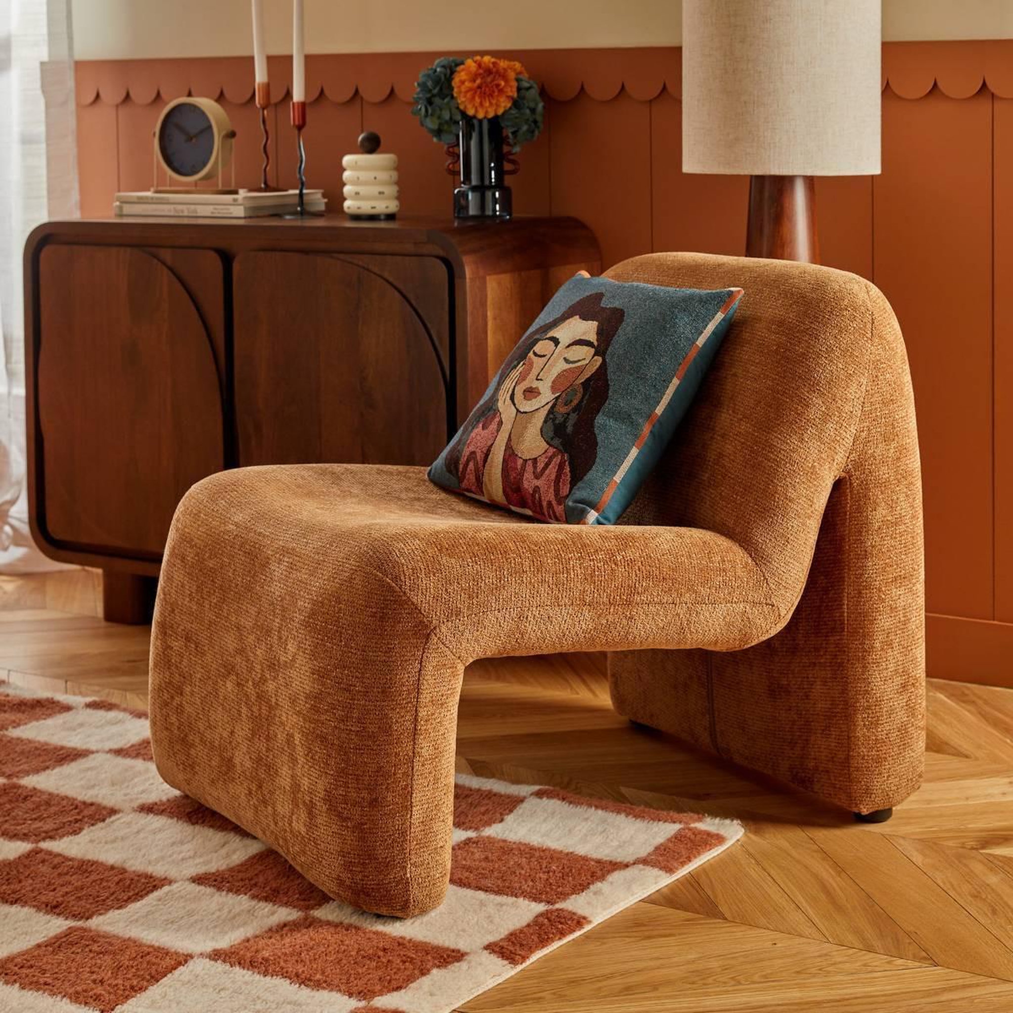 Voir la diapositive 6 : ATMOSPHERA Fauteuil Design Chenille  Astor  84cm Ambre
