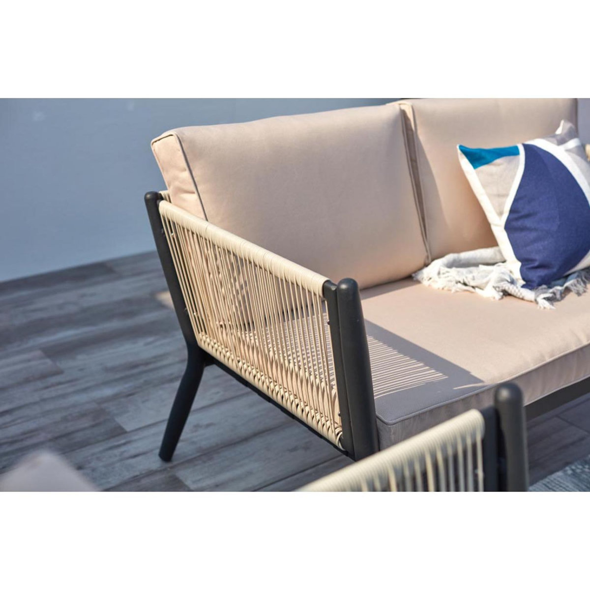 CONCEPT USINE Salon jardin alu et corde écru-noir ANAHMA