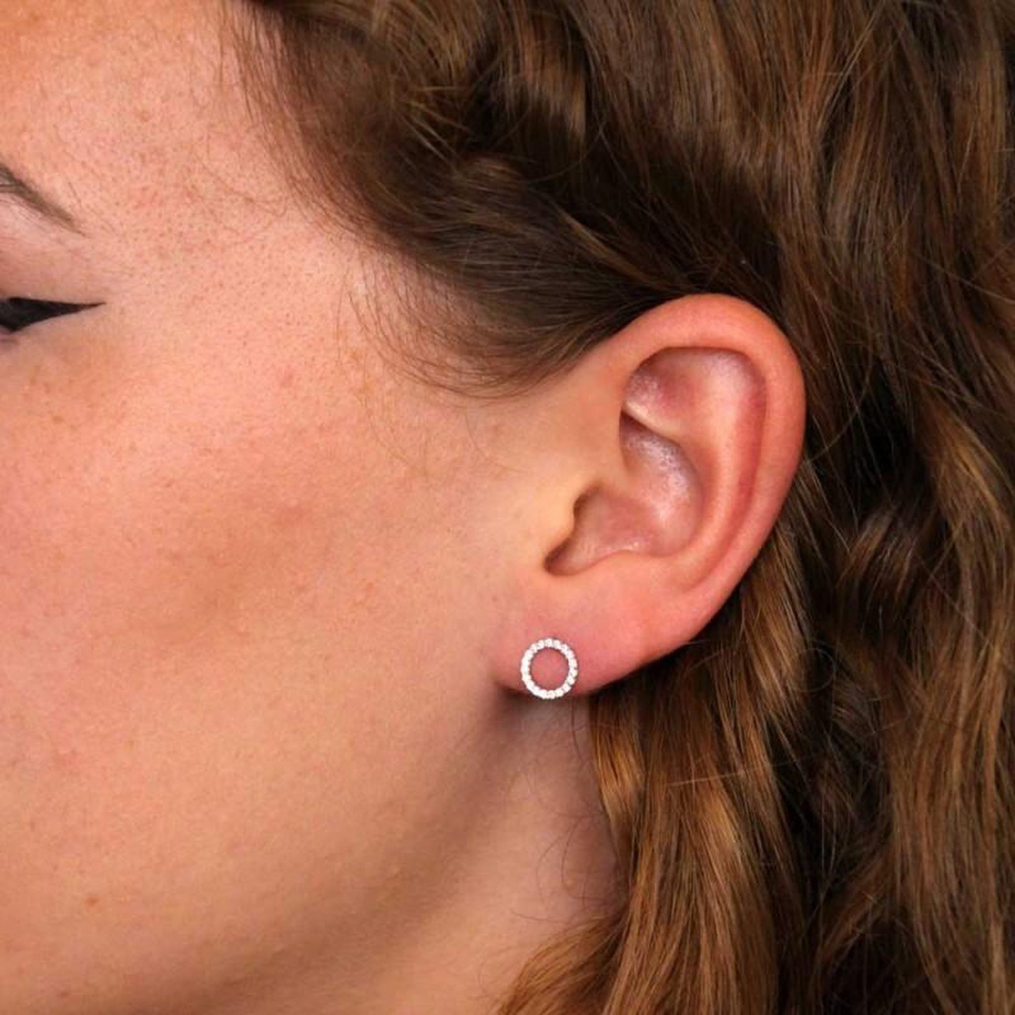 Voir la diapositive 3 : L'ATELIER D'AZUR Boucles d'Oreilles Or Jaune - Pavées de Zirconiums - Femme