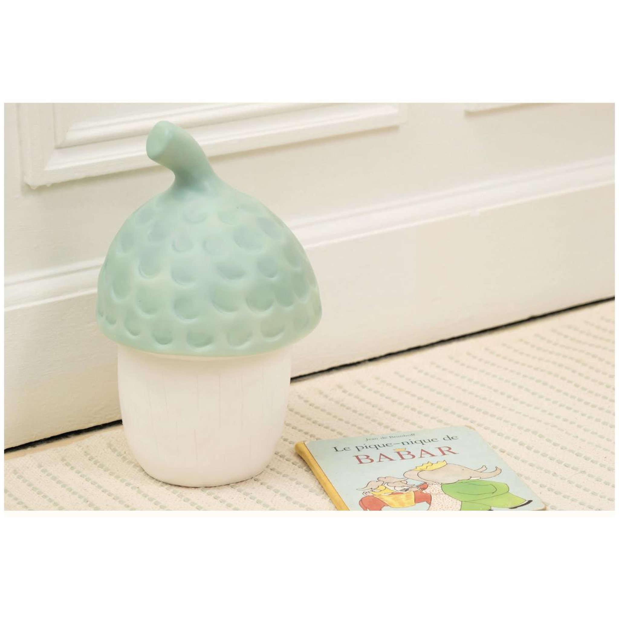 Voir la diapositive 2 : EGMONT TOYS Lampe veilleuse gland amande -