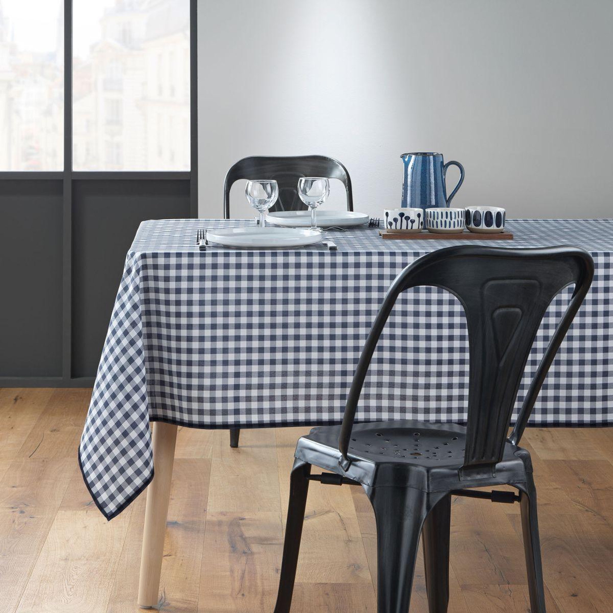Voir la diapositive 3 : Douceur d'Intérieur Nappe antitache imprimé  vichy  150x200cm bleu