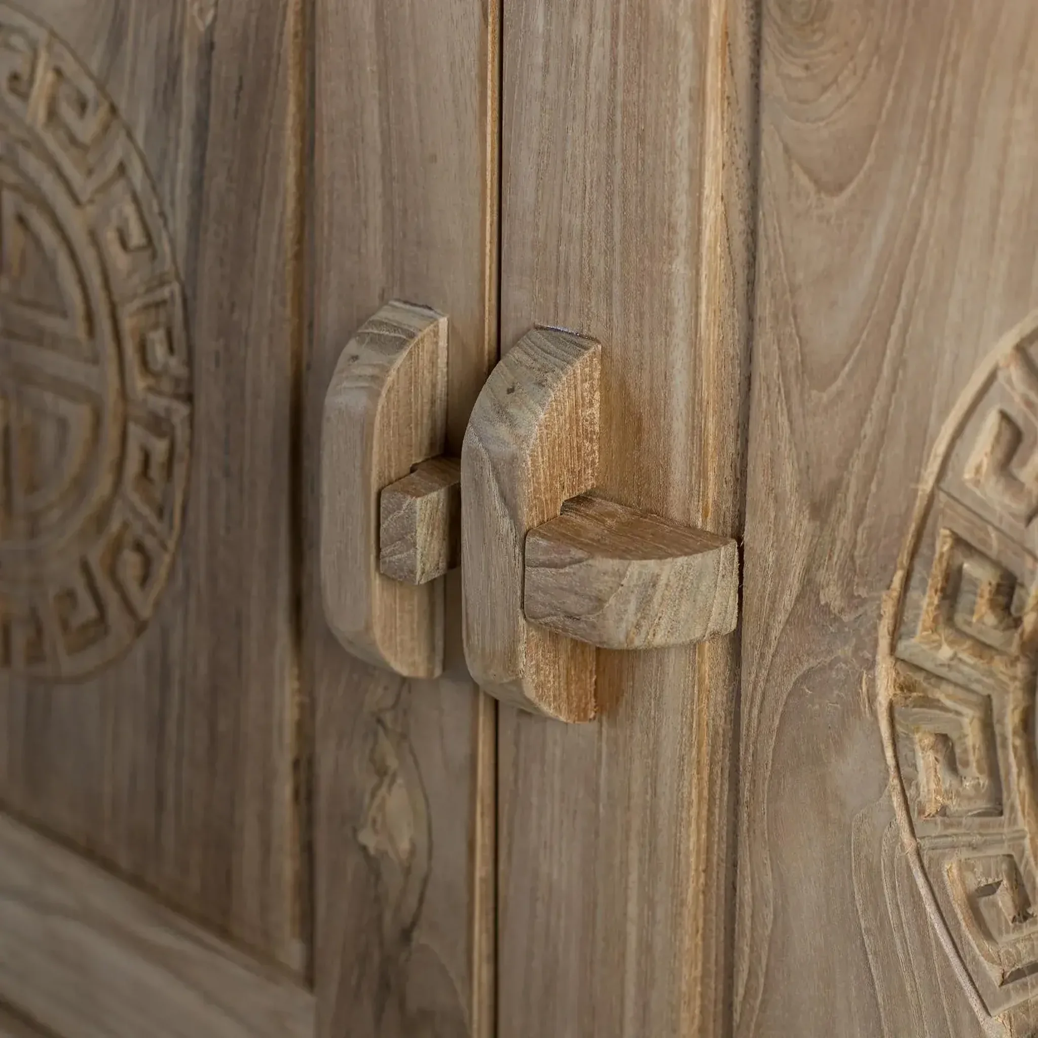 Voir la diapositive 3 : GINER Y COLOMER SL Buffet en bois de teck 110cm style colonial oriental