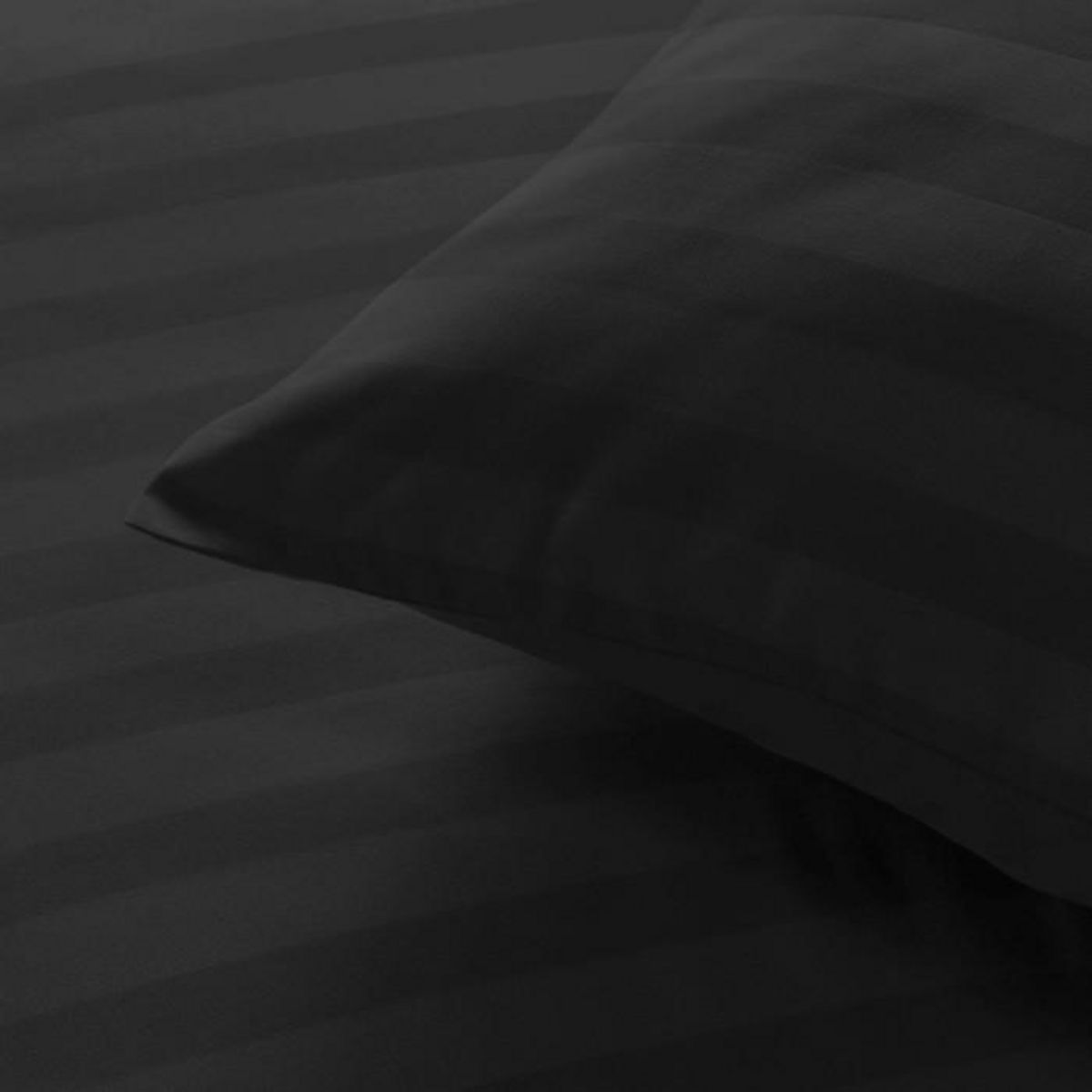 Paris Prix Parure de Lit 3 Pièces  Cleo  240x220cm Noir