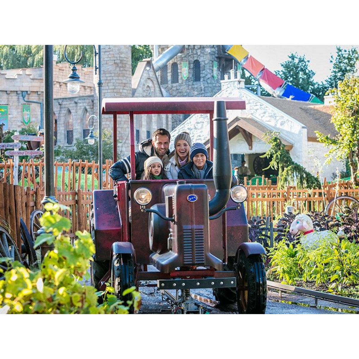 Smartbox Europa-Park 2025 : 1 entrée enfant pour deux jours en haute saison - Coffret Cadeau Sport & Aventure