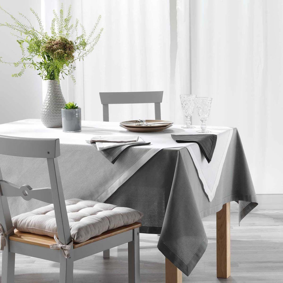 Paris Prix Nappe de Table Uni  Charline  140x240cm Blanc