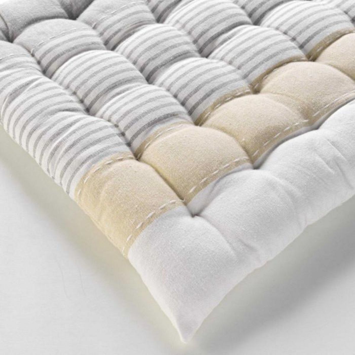 Paris Prix Galette de Chaise Matelassée  Iliade  38x38cm Gris