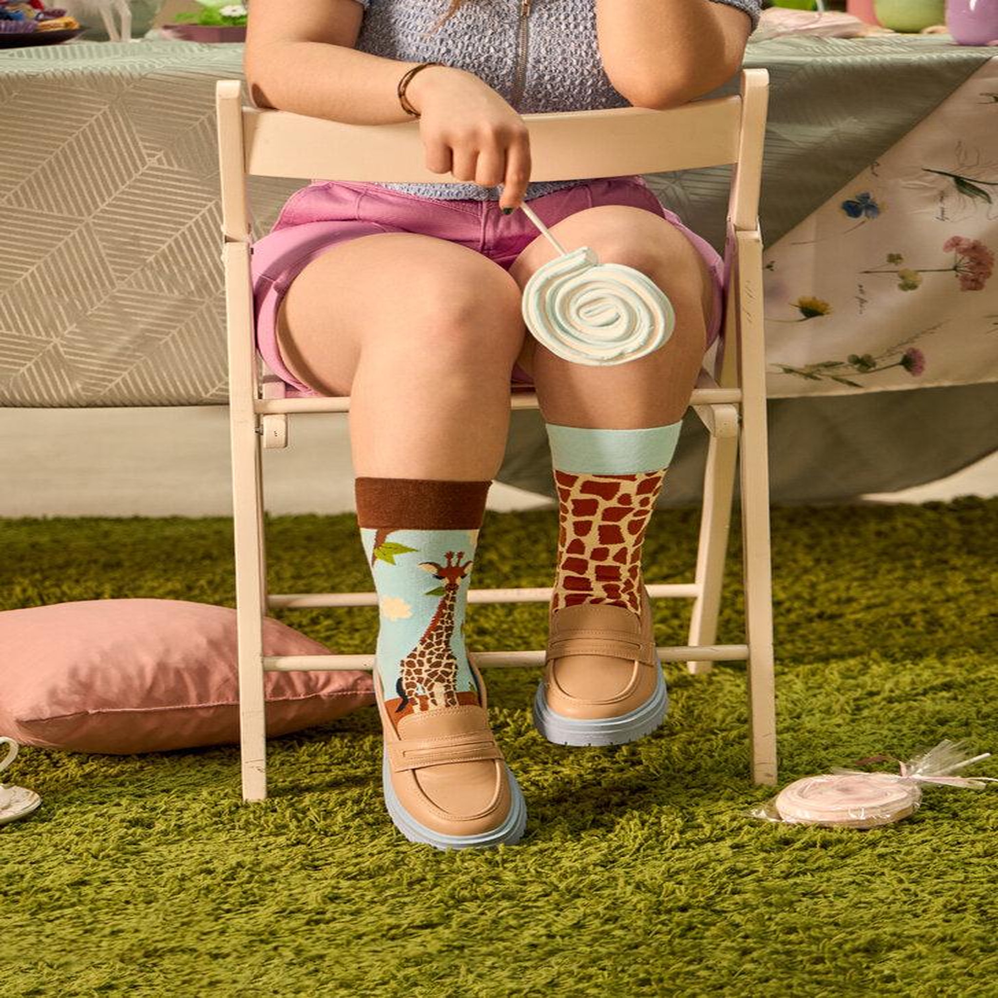 Voir la diapositive 6 : DEDOLES Chaussettes girafe mignonne