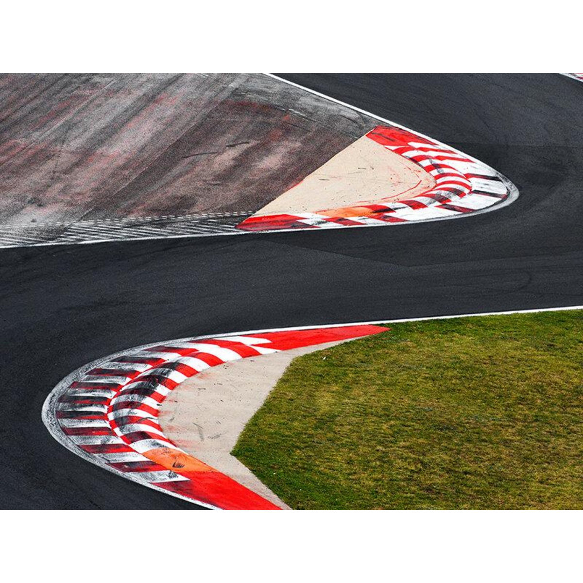 Smartbox Grand Prix F1 de Belgique 2025 : 2 Billets Bronze pour 3 Jours - Coffret Cadeau Sport & Aventure