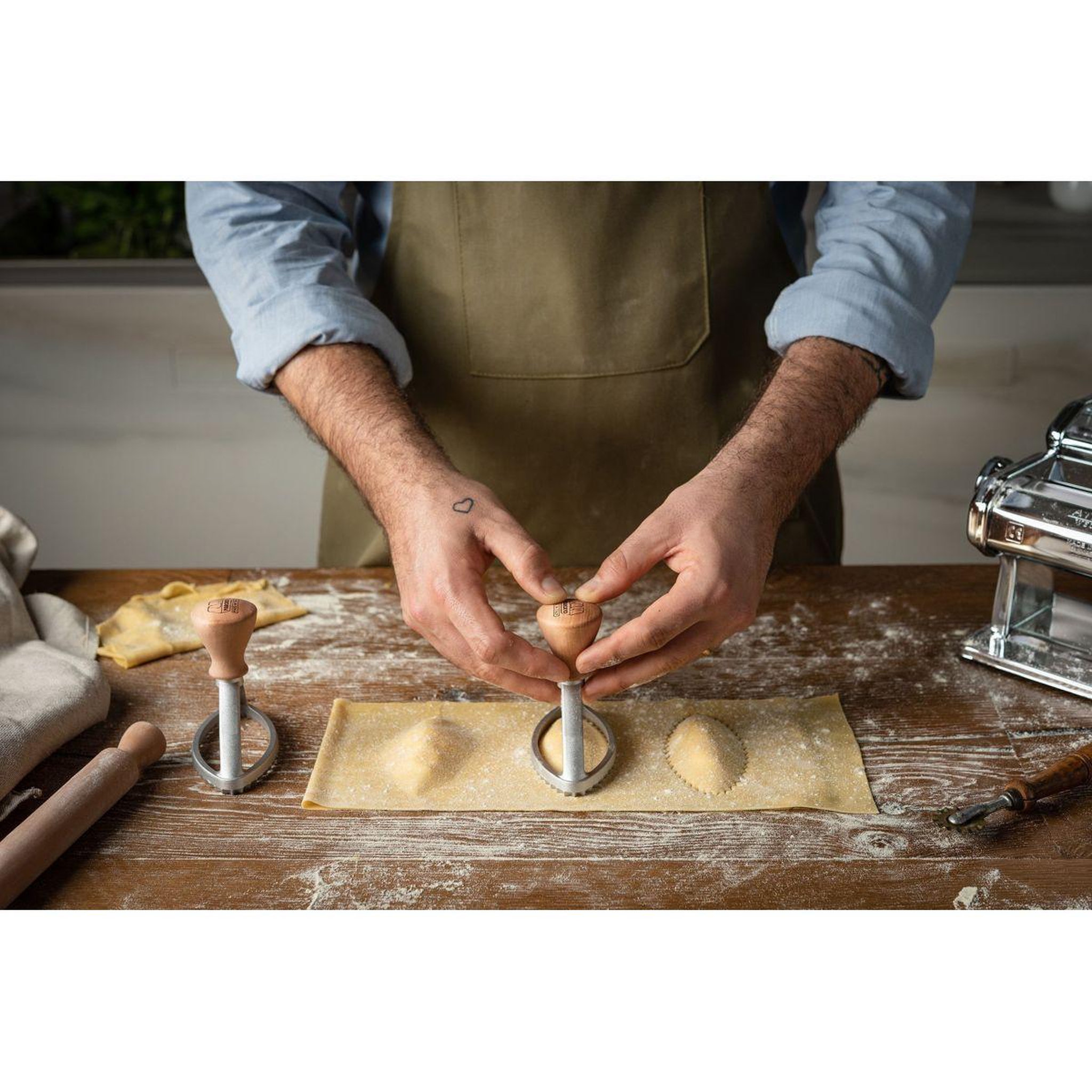 Voir la diapositive 3 : Marcato Découpe pâtes Decoupe pate ovale 10 cm pour Atlas 150