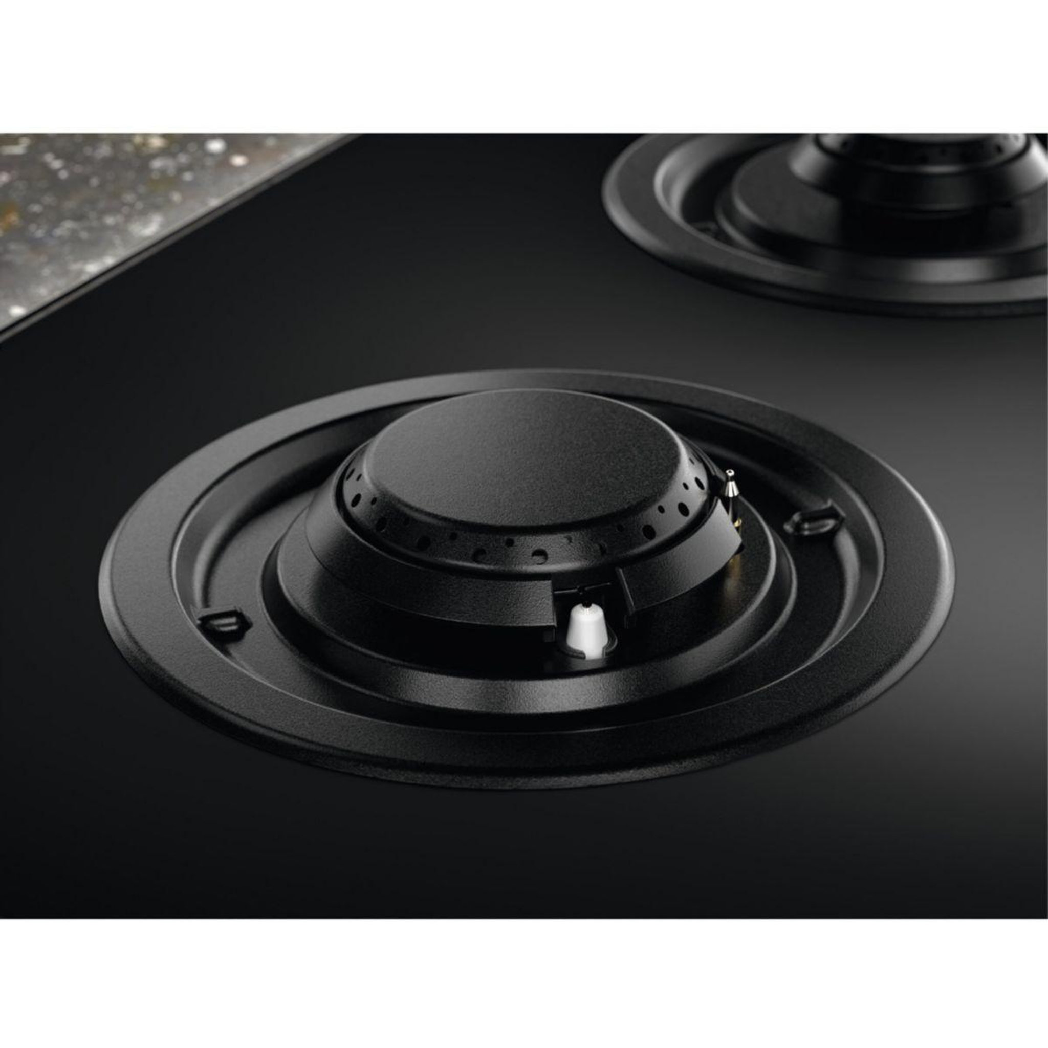 Voir la diapositive 4 : ELECTROLUX Plaque gaz kgg643753k - 4 foyers verre noir et grilles fonte