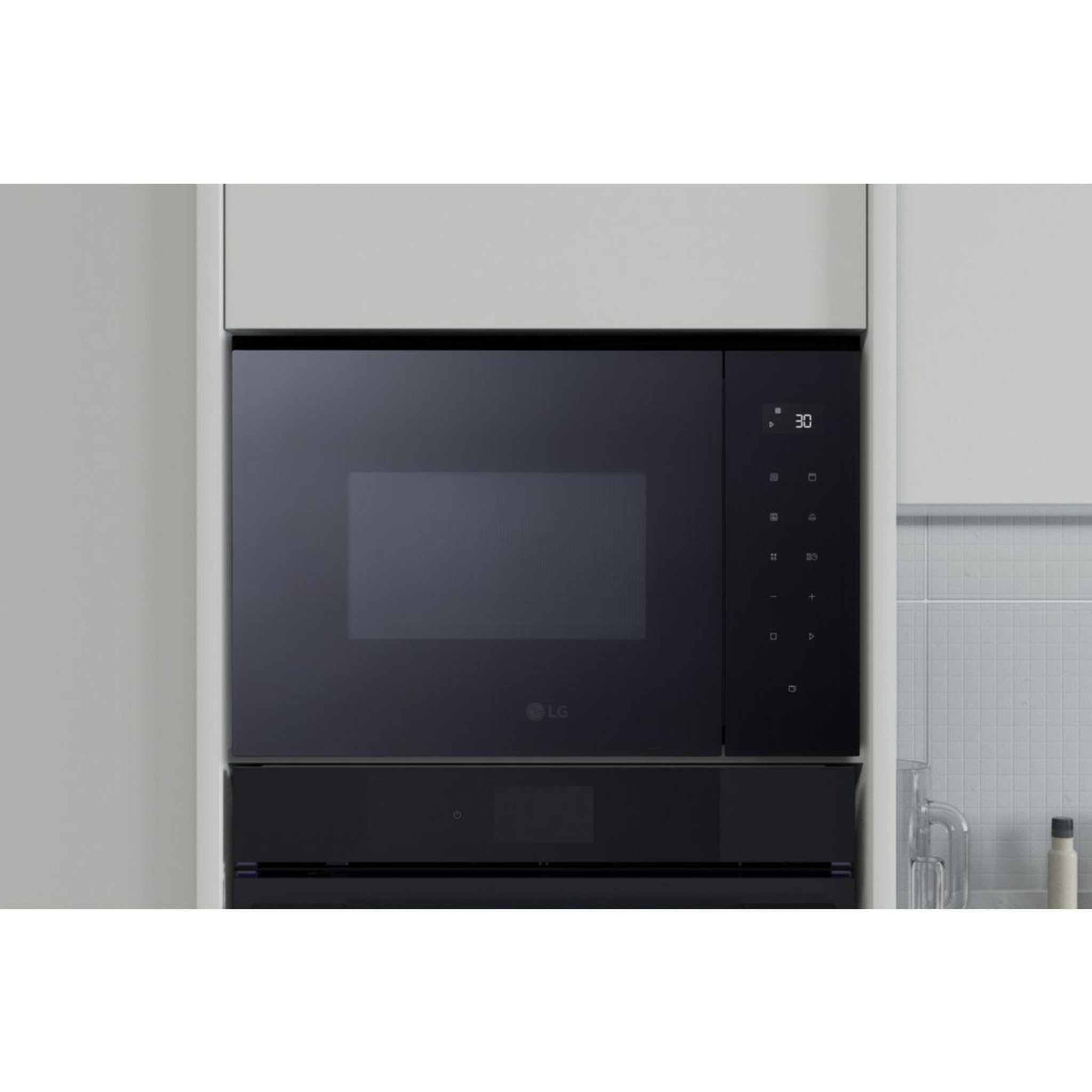 Voir la diapositive 2 : LG Micro ondes grill encastrable MGBZ2593F