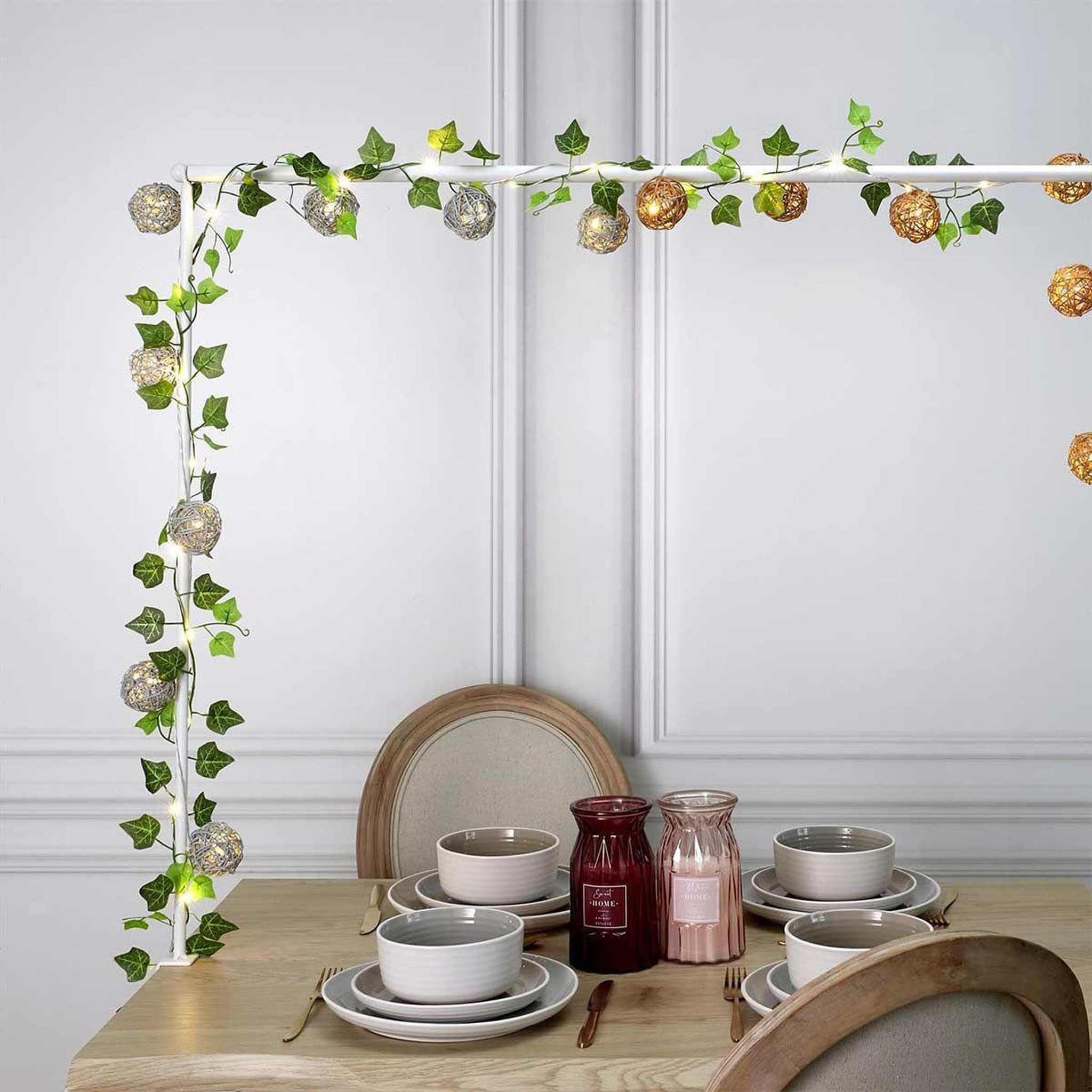 Voir la diapositive 4 : The Home Deco Factory Guirlande lumineuse 8 led  boule rotin  156cm naturel
