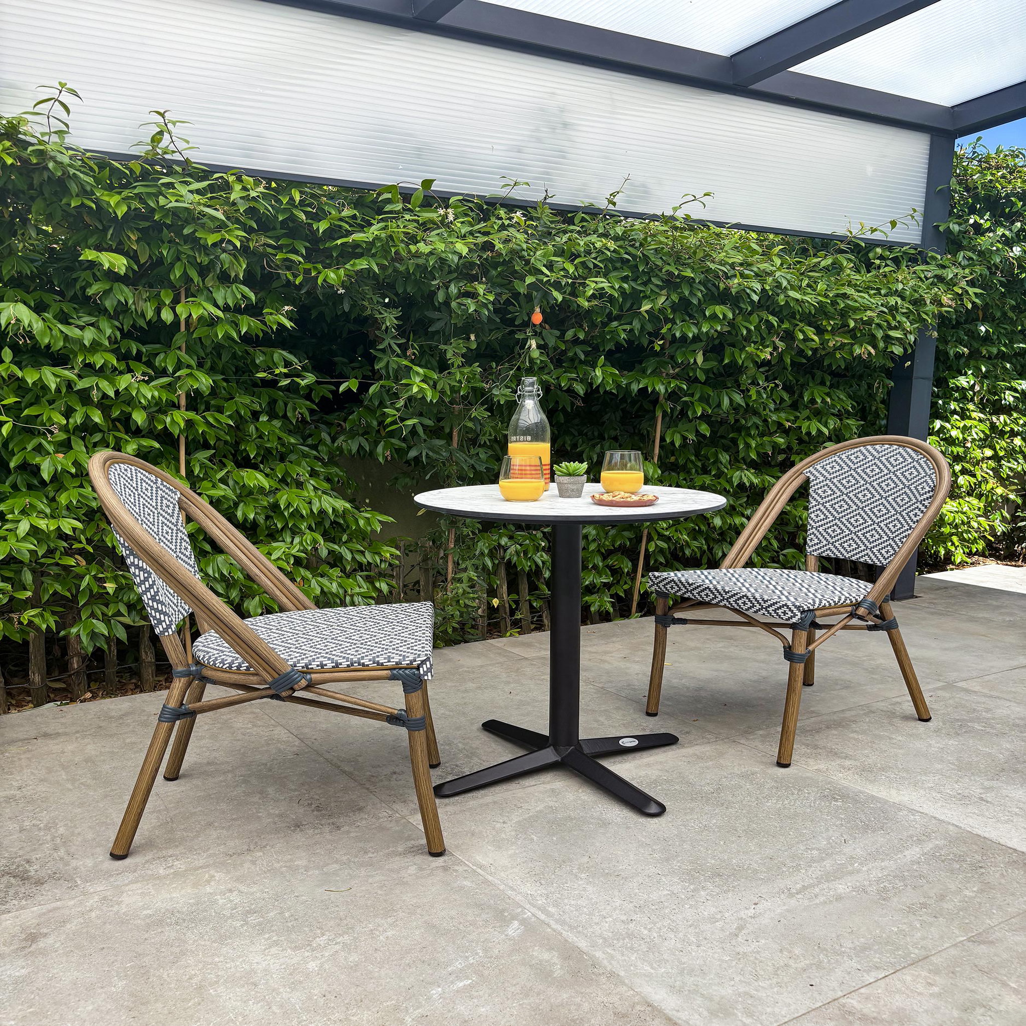 Voir la diapositive 2 : DCB GARDEN Ensemble repas de jardin en acier et plateau rond en HPL (2 places)