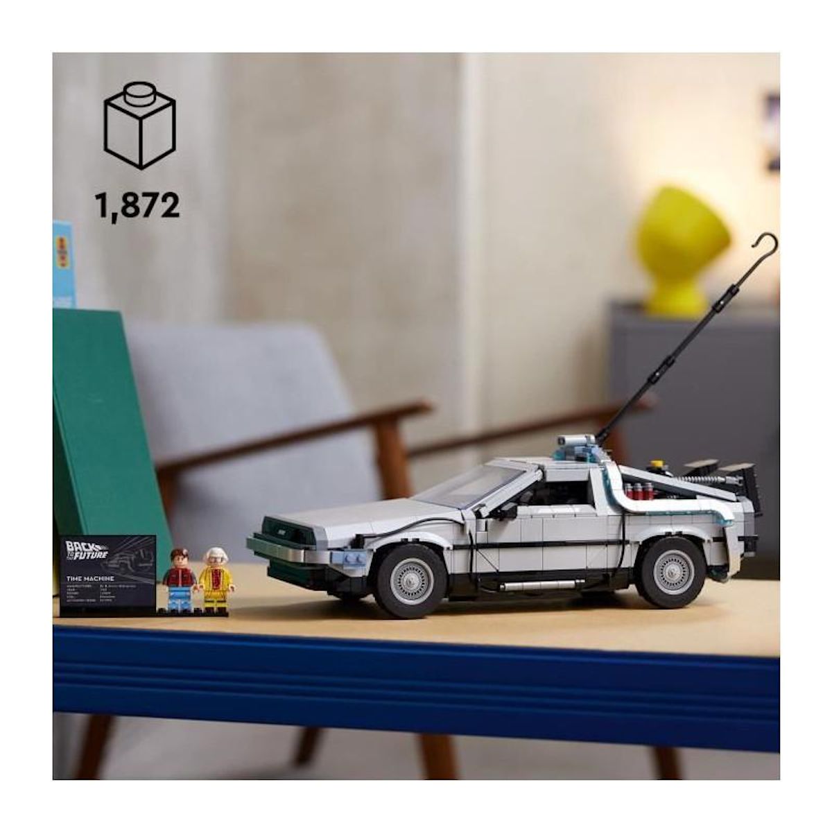 LEGO LEGO 10300 La machine a remonter le temps de Retour vers le futur