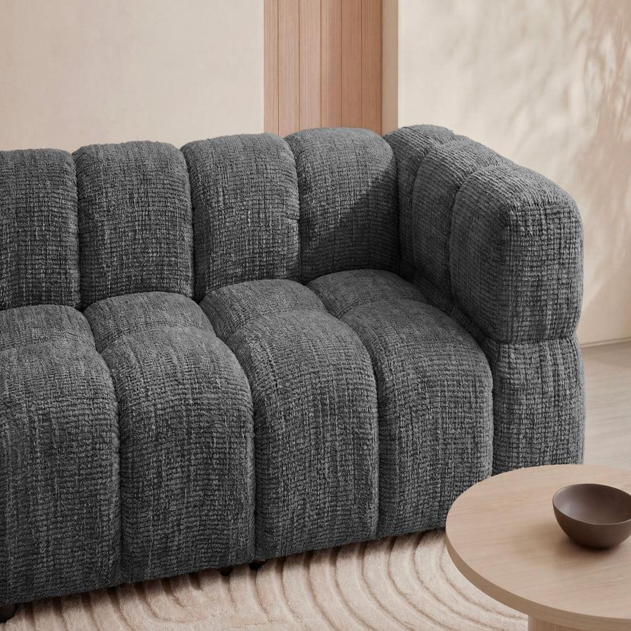 Voir la diapositive 4 : CASANOVA PARIS Gustave - canapé droit tissu chenille 2 places