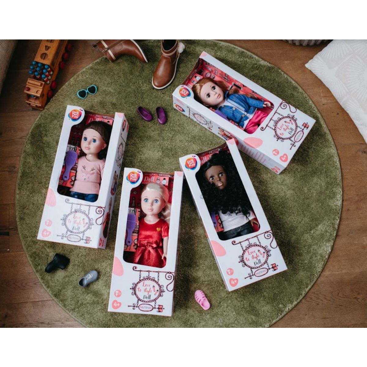 One Two Fun Ma jolie poupée mode 46 cm - Tee-shirt licorne