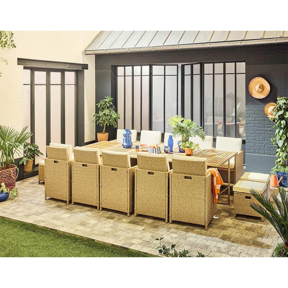 BEST MOBILIER Cuba – salon de jardin encastrable en résine tressé beige - 14 places - coussins beige + housse de protection