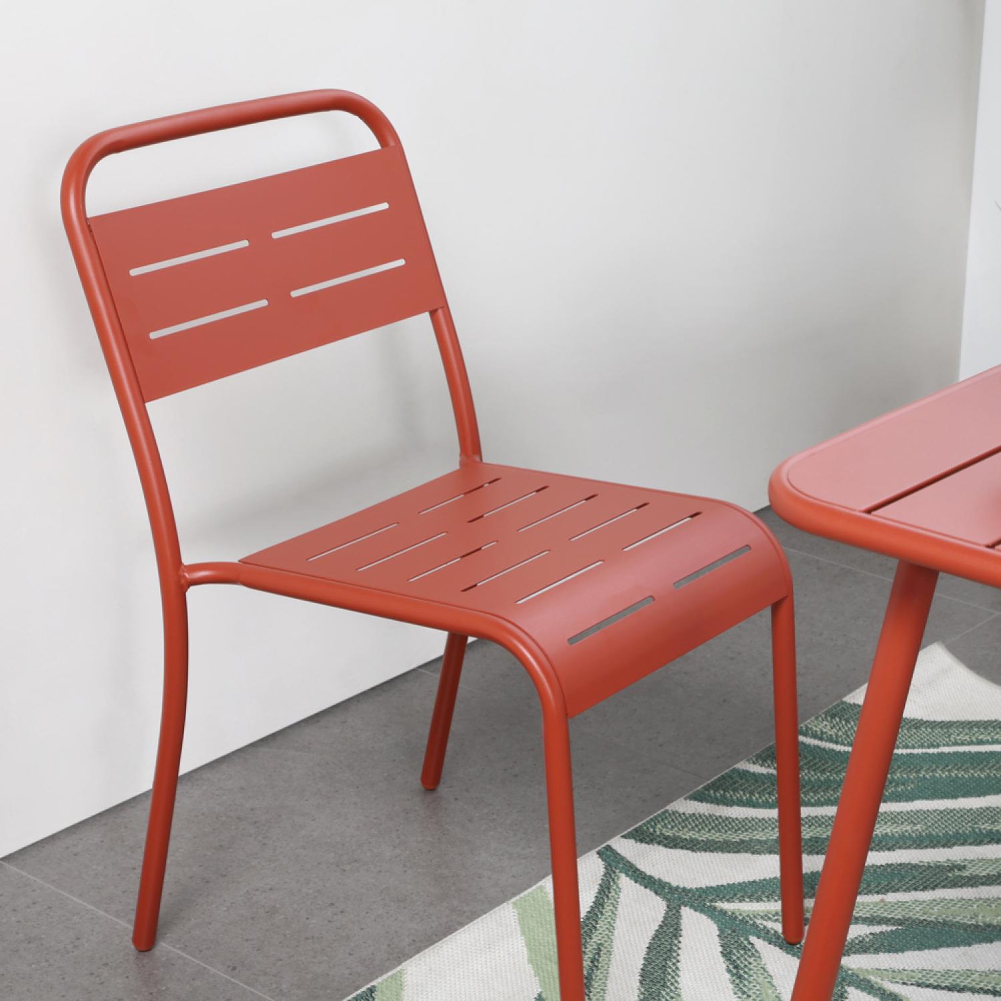 Voir la diapositive 4 : CONCEPT USINE Lot de 4 chaises salon de jardin repas terracotta bergame
