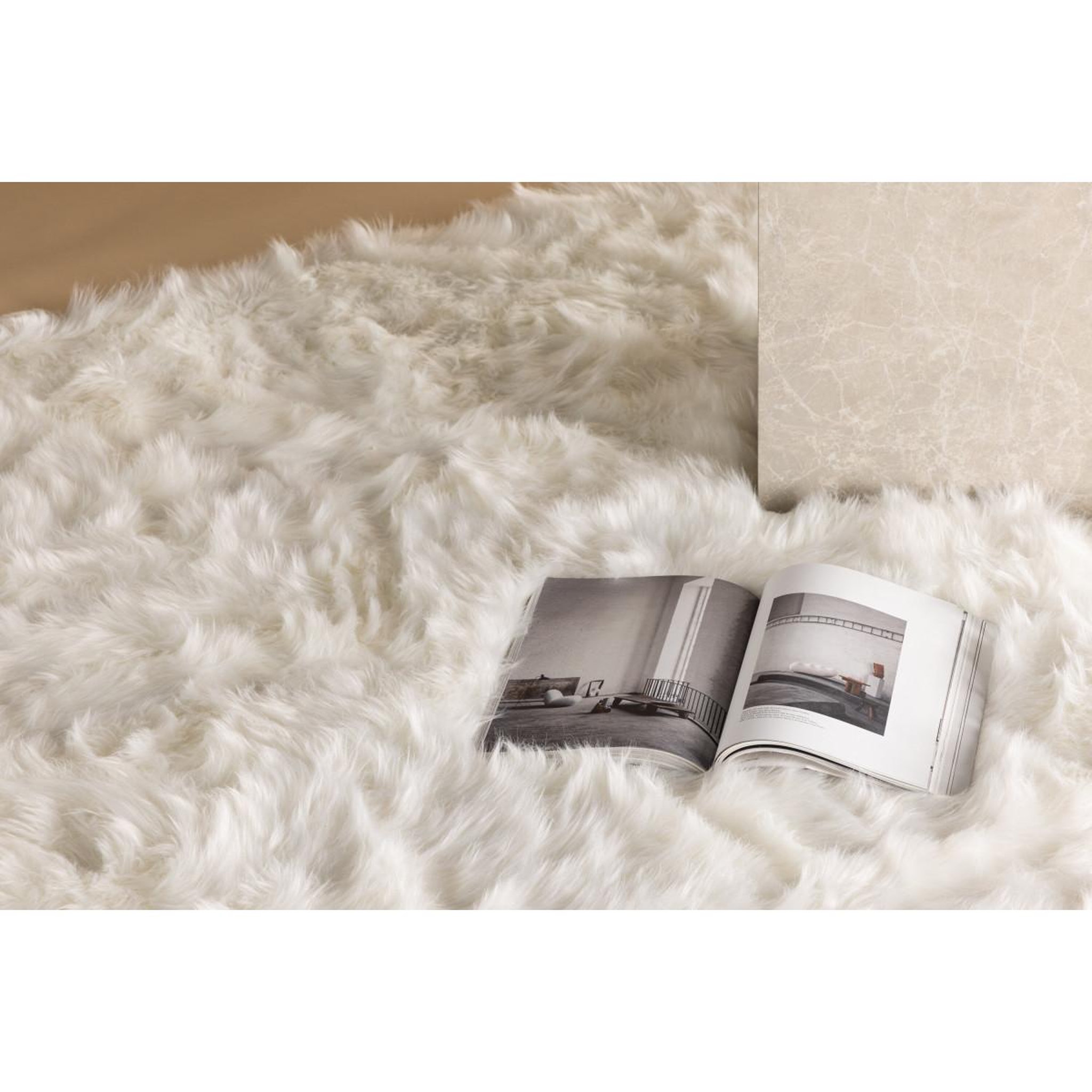Voir la diapositive 5 : Paris Prix Tapis imitation fourrure  katy  160x230cm blanc