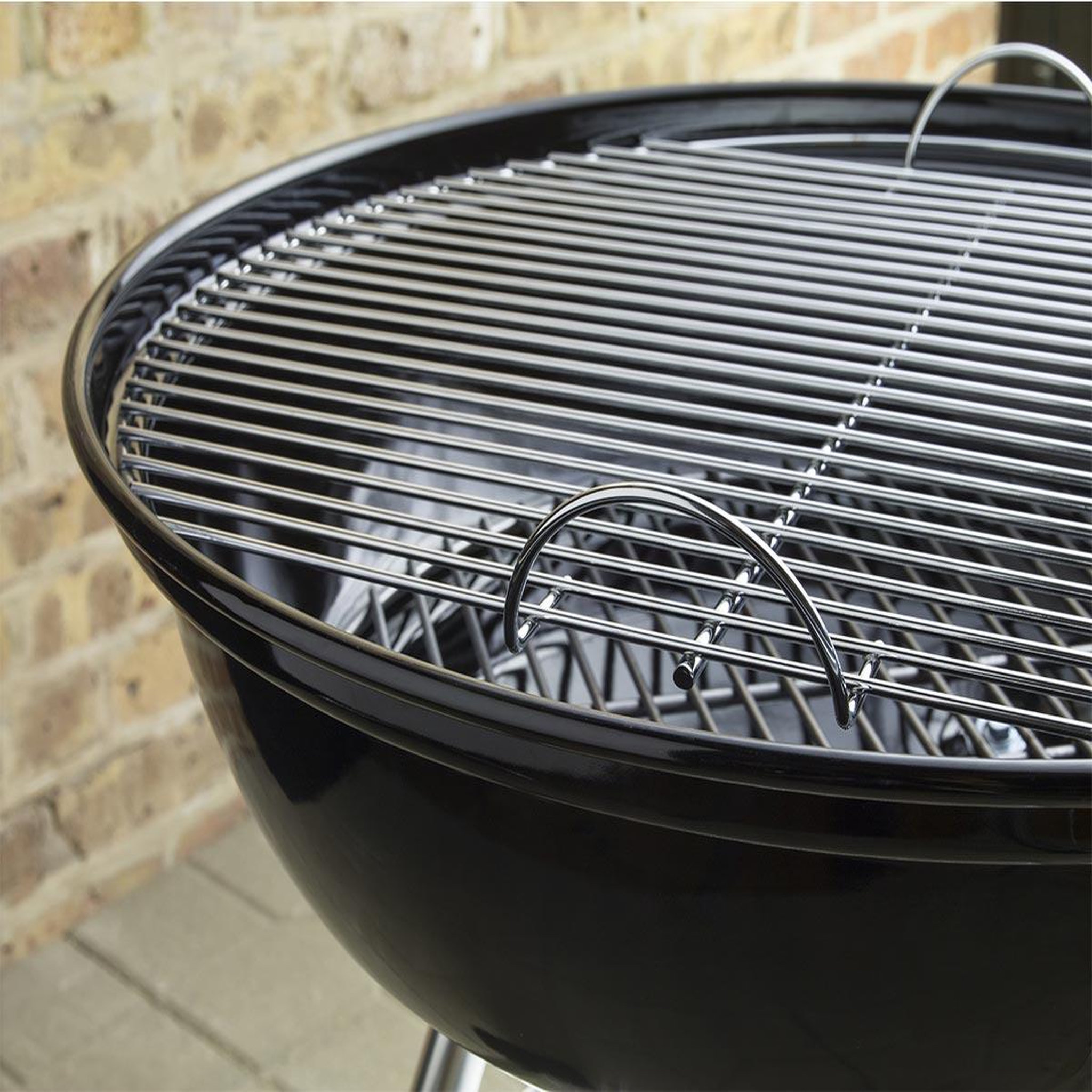 Voir la diapositive 6 : Weber Barbecue charbon Compact Kettle black sur pieds 47 cm