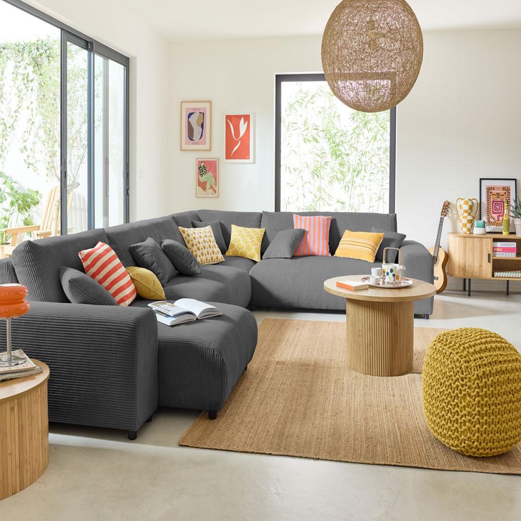 Voir la diapositive 2 : BEST MOBILIER Garance - module d'assise 3 places - en velours côtelé