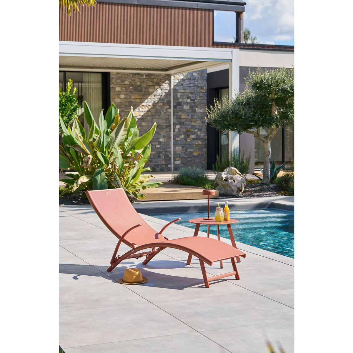 HESPERIDE Table basse de jardin ronde SAONA
