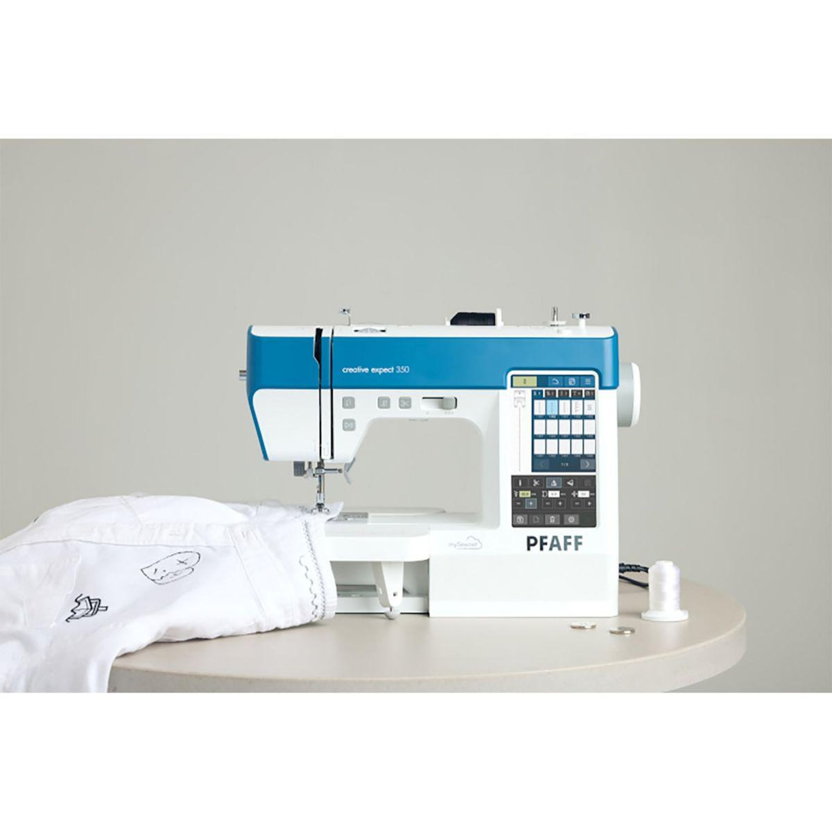 Pfaff Machine à coudre et à broder Pfaff Creative Expect 350