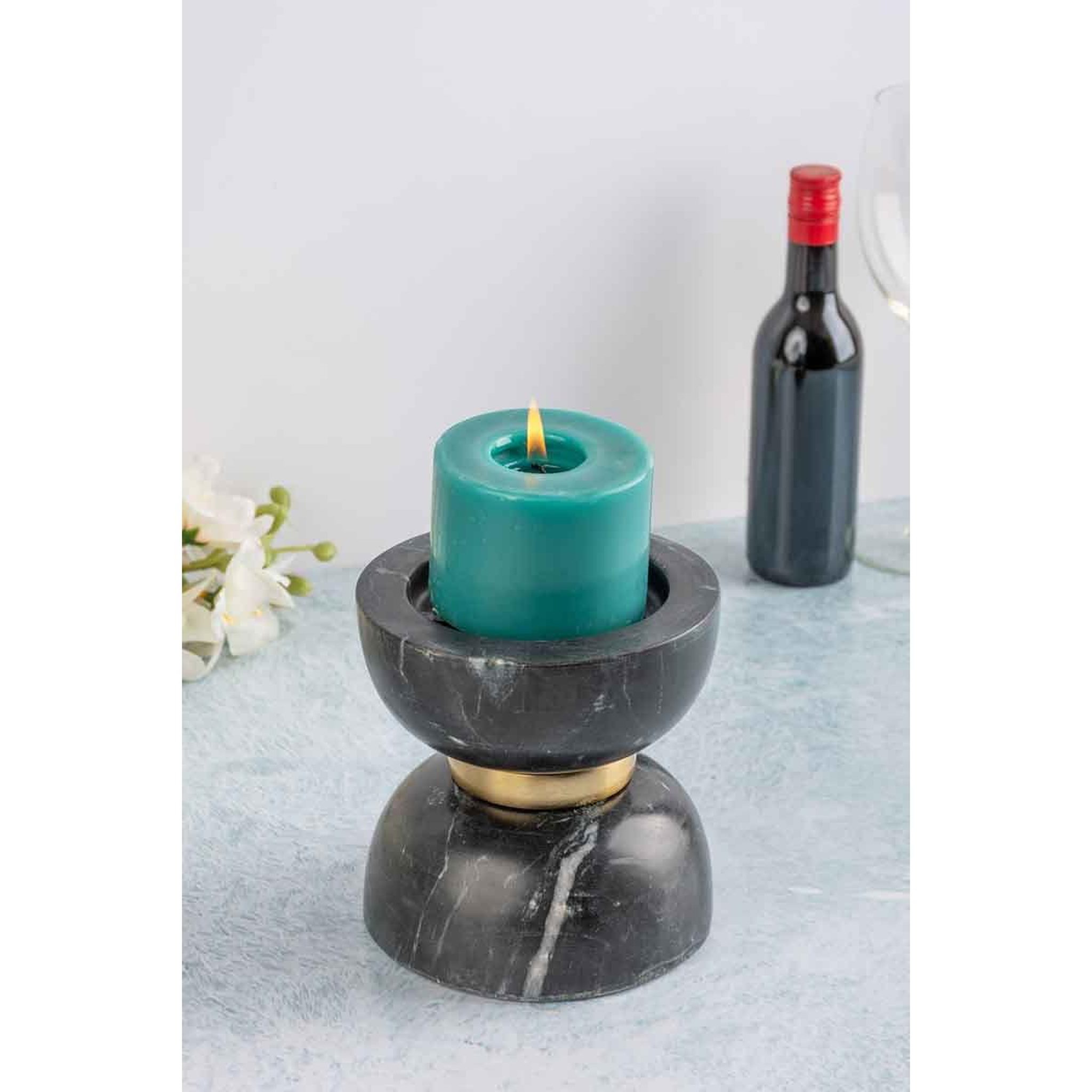 Voir la diapositive 4 : Paris Prix Bougeoir Design en Marbre  Satori  12cm Noir