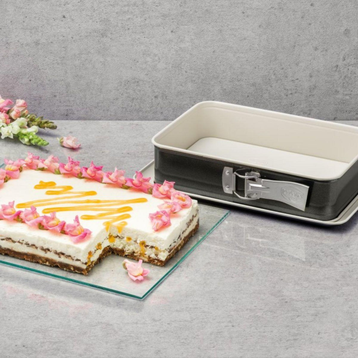 DR.OETKER Moule à manqué 28 cm et moule rectangulaire 28 x 18 cm Dr. Oetker Back Trend