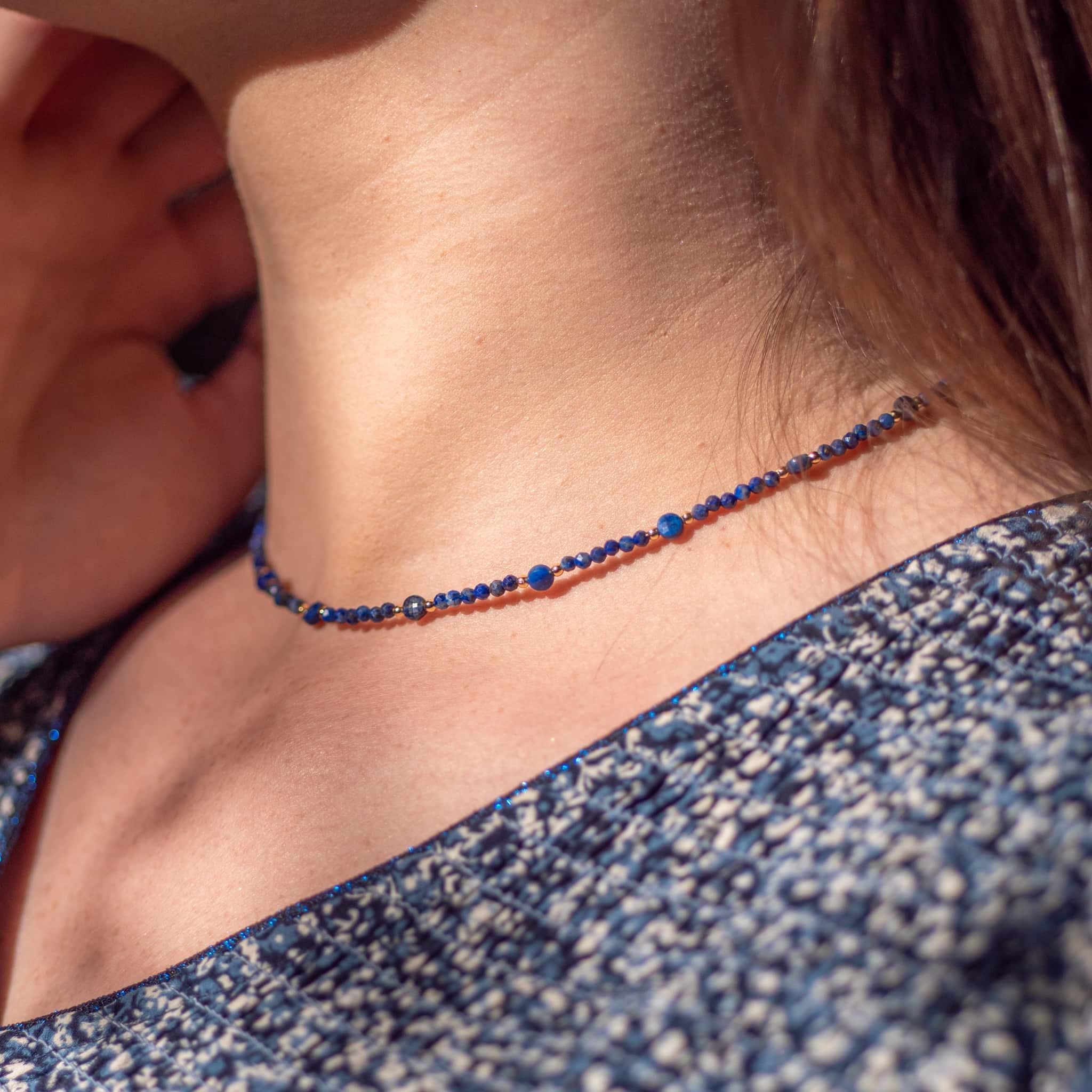 Voir la diapositive 3 : SLOYA Collier Paloma en pierres Lapis-lazuli