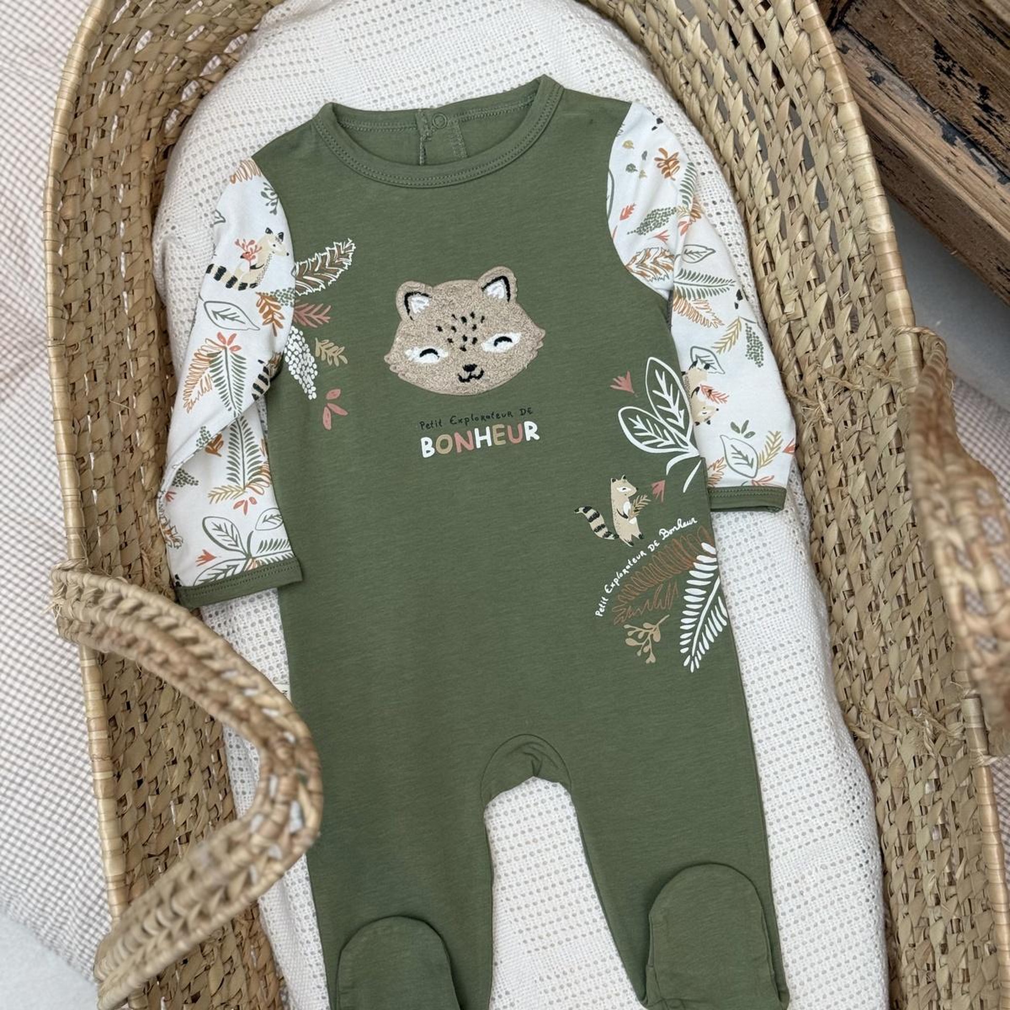 Voir la diapositive 5 : Petit Béguin Pyjama bébé Gabin
