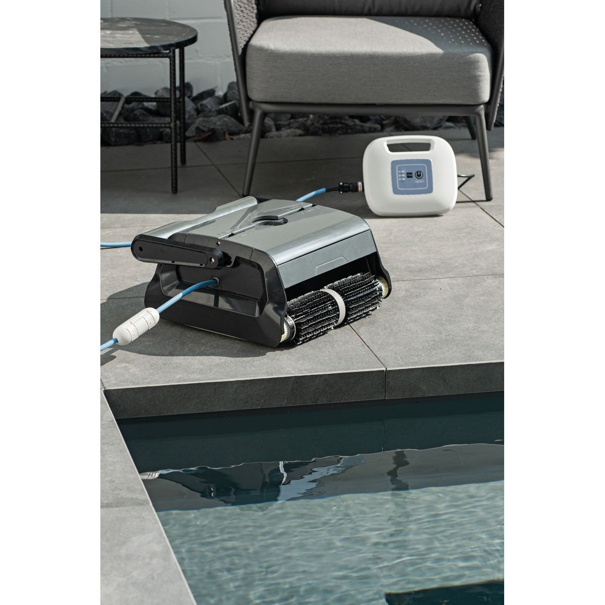 UBBINK Robot de piscine Robotclean 3 Pool noir et blanc