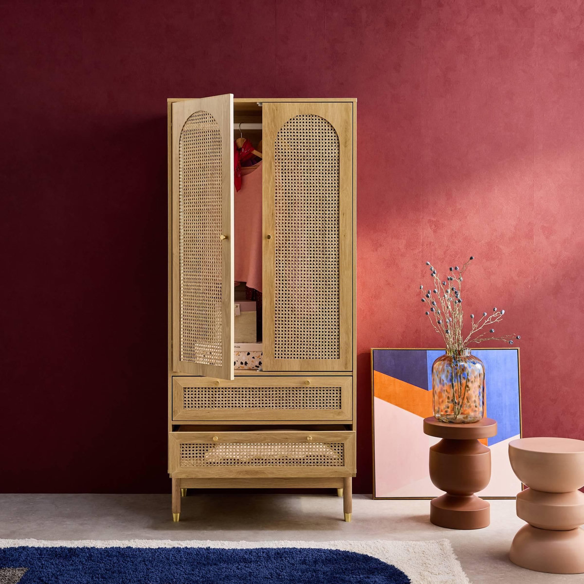 SWEEEK Dressing penderie JUDITH 2 portes 2 tiroirs cannage. poignées et pieds finition dorée. 80 x 50 x 180 cm