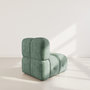 Voir la diapositive 5 : LISA DESIGN Grace - module d'assise en velours texturé