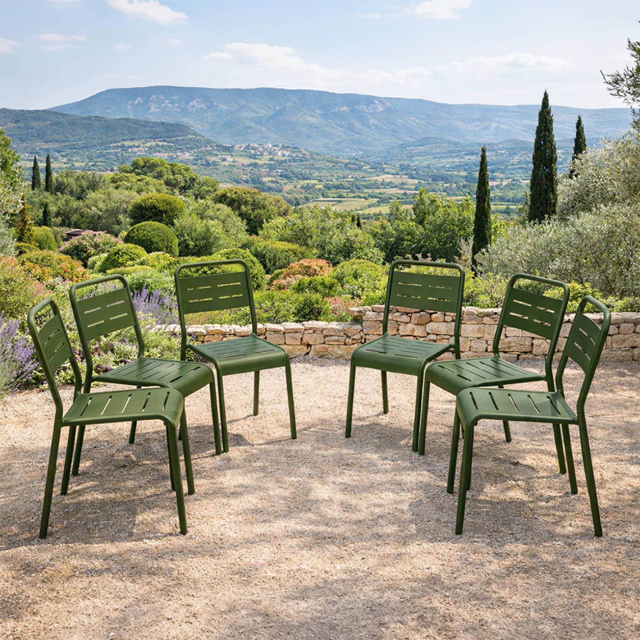 Voir la diapositive 2 : CONCEPT USINE Lot de 6 chaises de jardin empilables vertes bergame