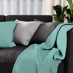 SOLEIL D'OCRE Jeté de lit, canapé, plaid ADELE par Soleil d'ocre. Coloris disponibles : Rouge, Blanc, Vert, Marron, Jaune, Bleu, Gris