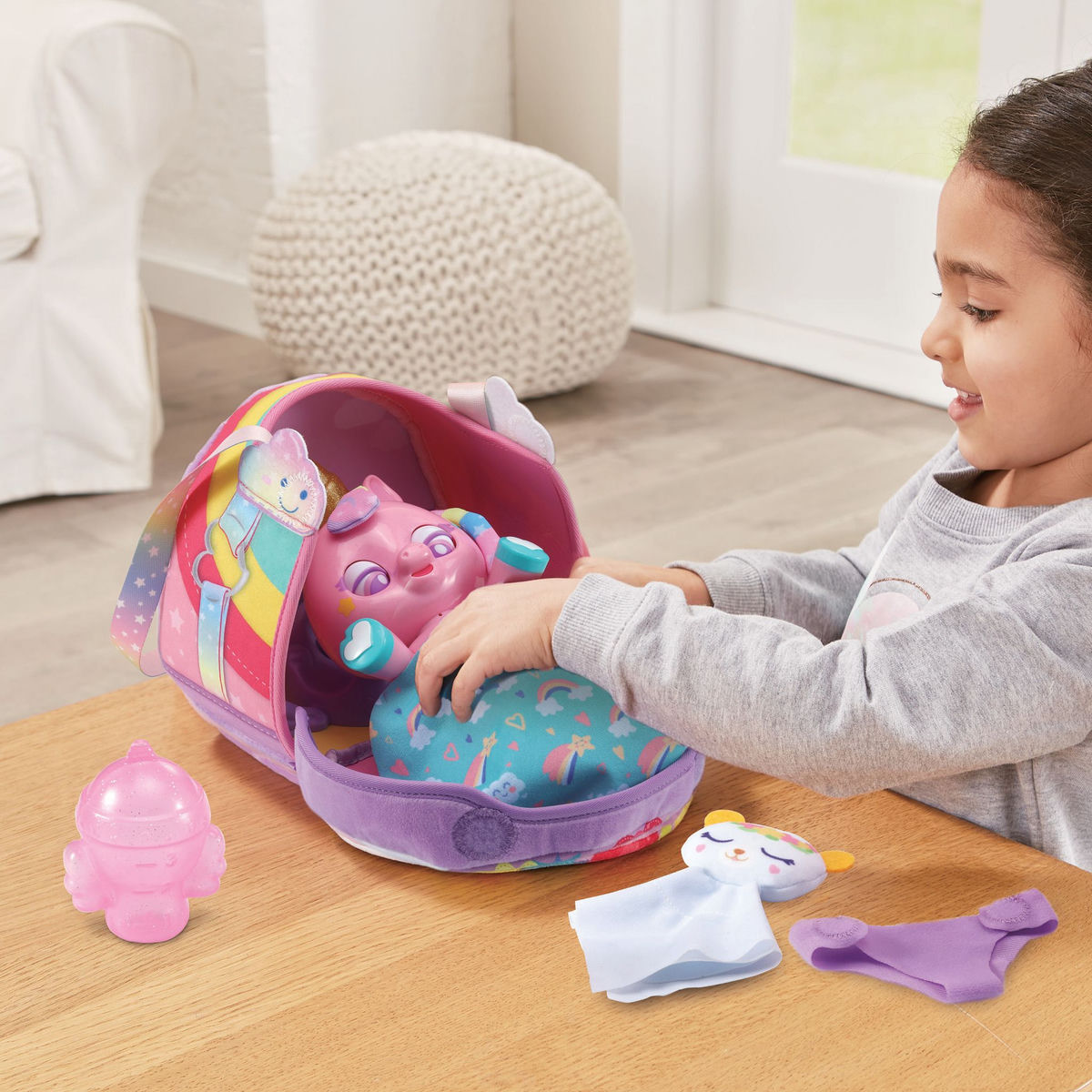 VTECH Lovelies Emmy mon Bébé licorne magique