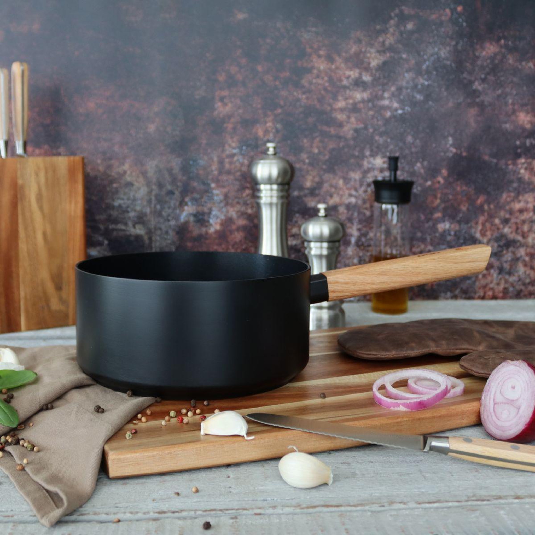 Voir la diapositive 4 : OGO LIVING Casserole ector 20cm