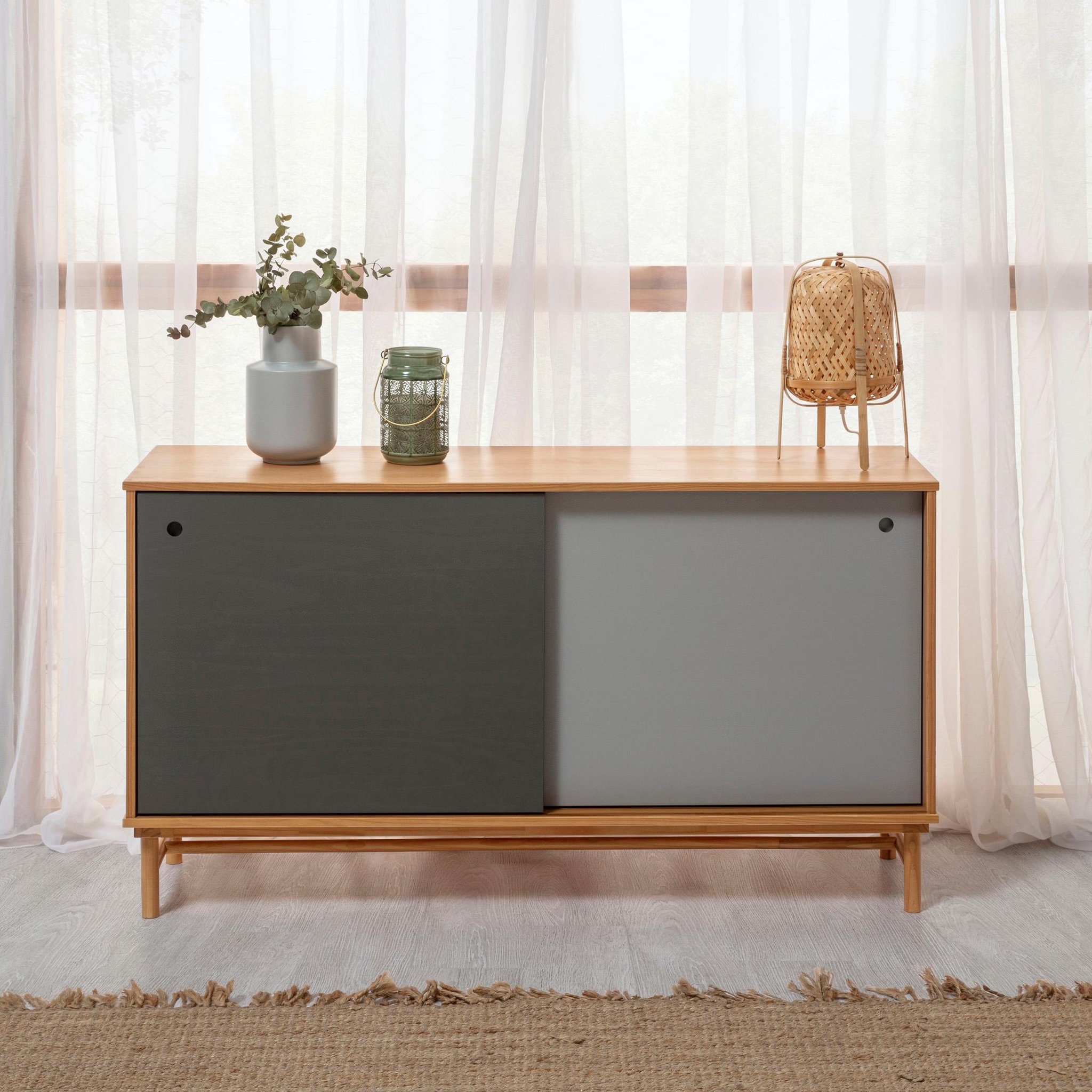 Voir la diapositive 4 : VS VENTA-STOCK Buffet Magnus 2 portes coulissantes couleur Gris, bois massif, 140 cm Largeur
